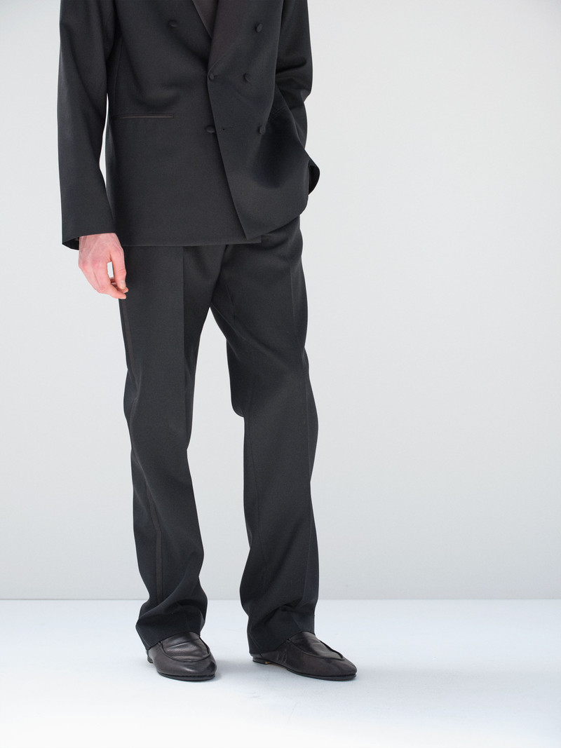 HIGH-DENSITY WOOL WORSTED SLACKS 3