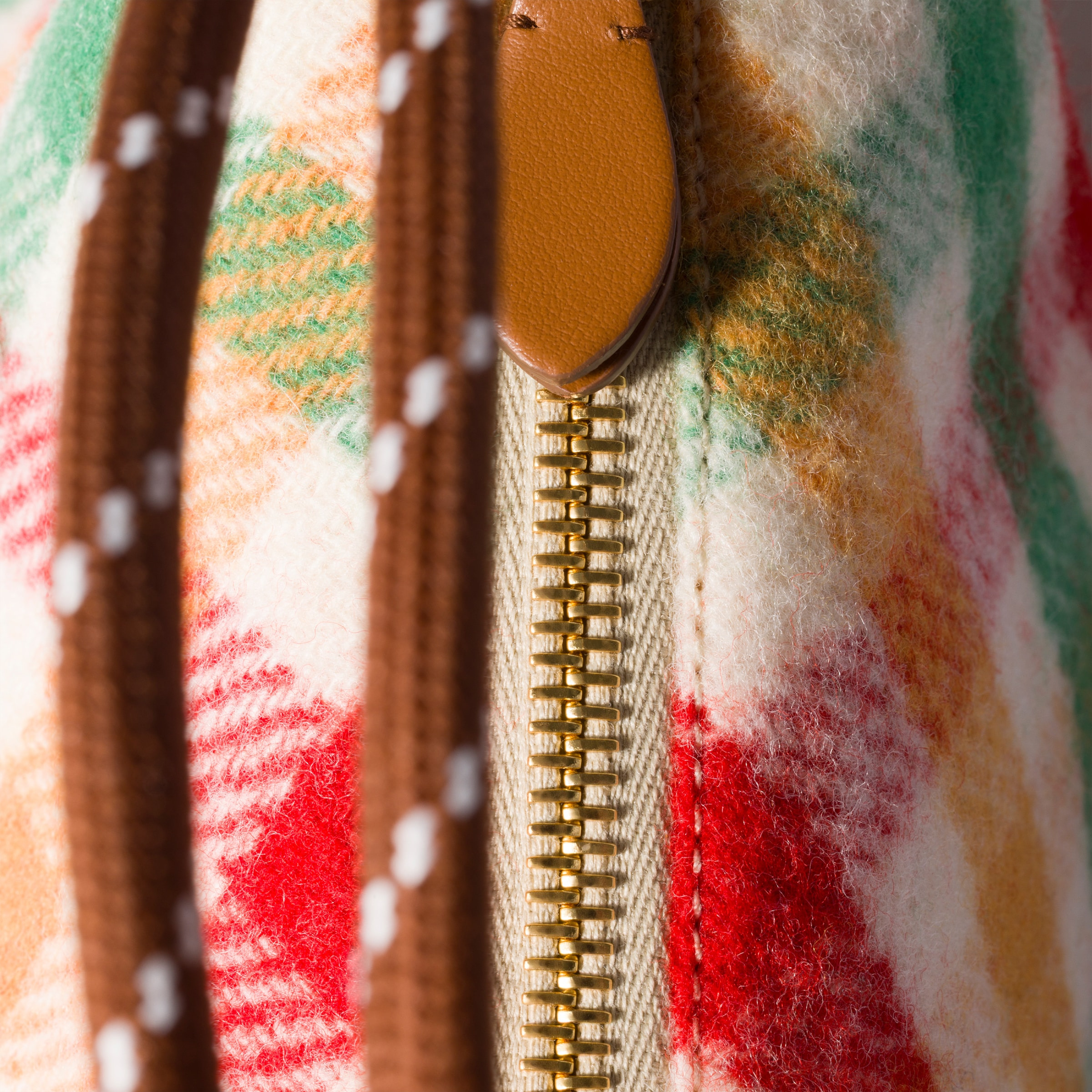 Plaid wool pouch - 5