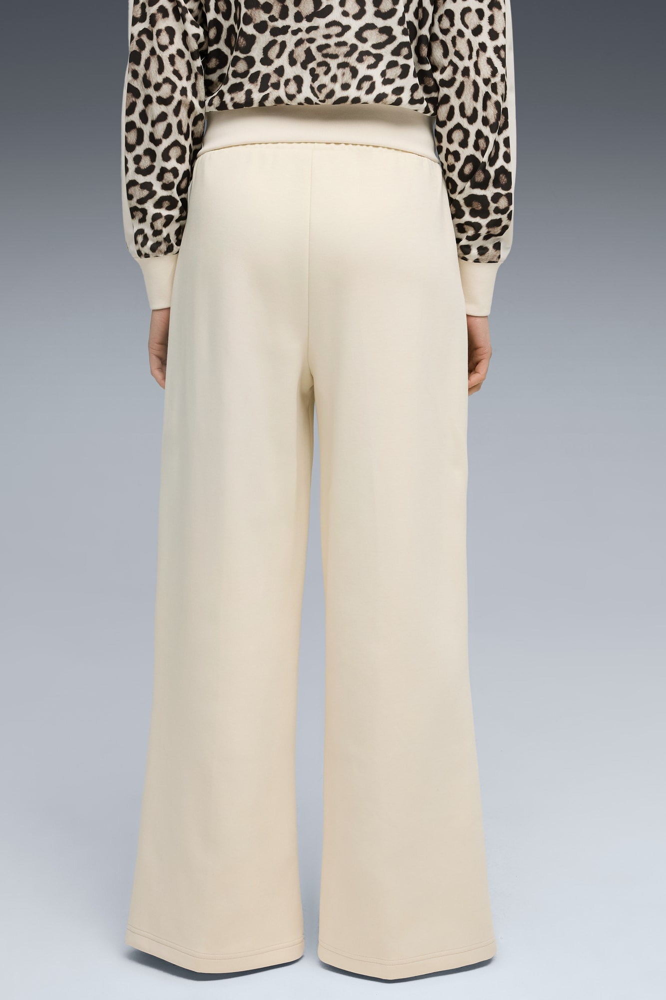 PUMA Wardrobe Essentials Women's Relaxed Pants - 4