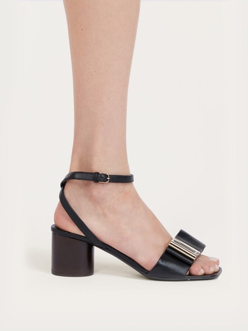FERRAGAMO DOUBLE-BOW SANDAL outlook