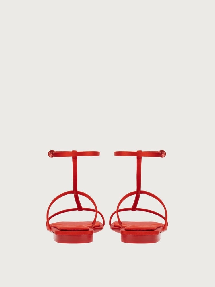 FLAT SANDAL WITH SQUARED TOE - 4