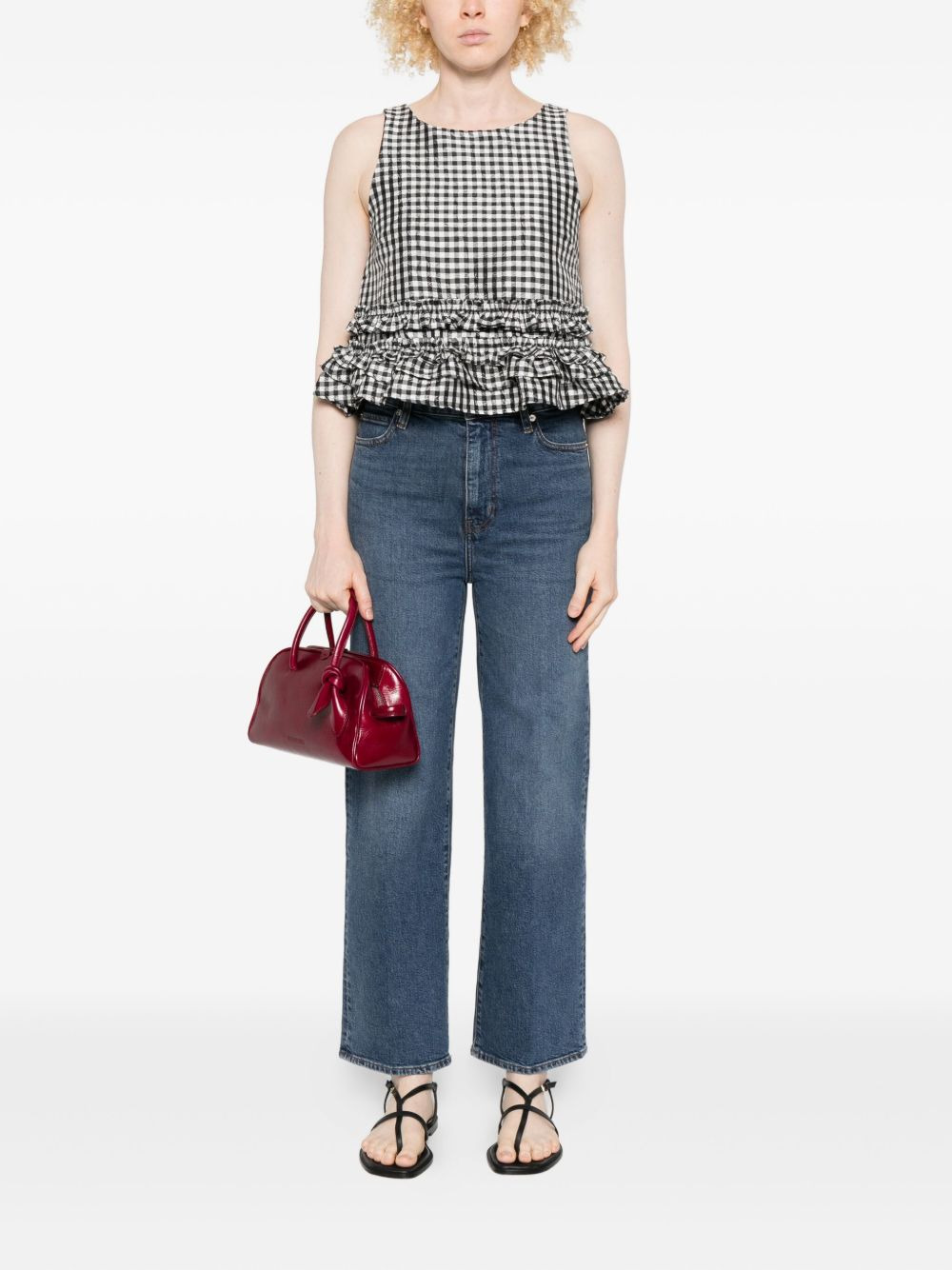high-waisted jeans - 2