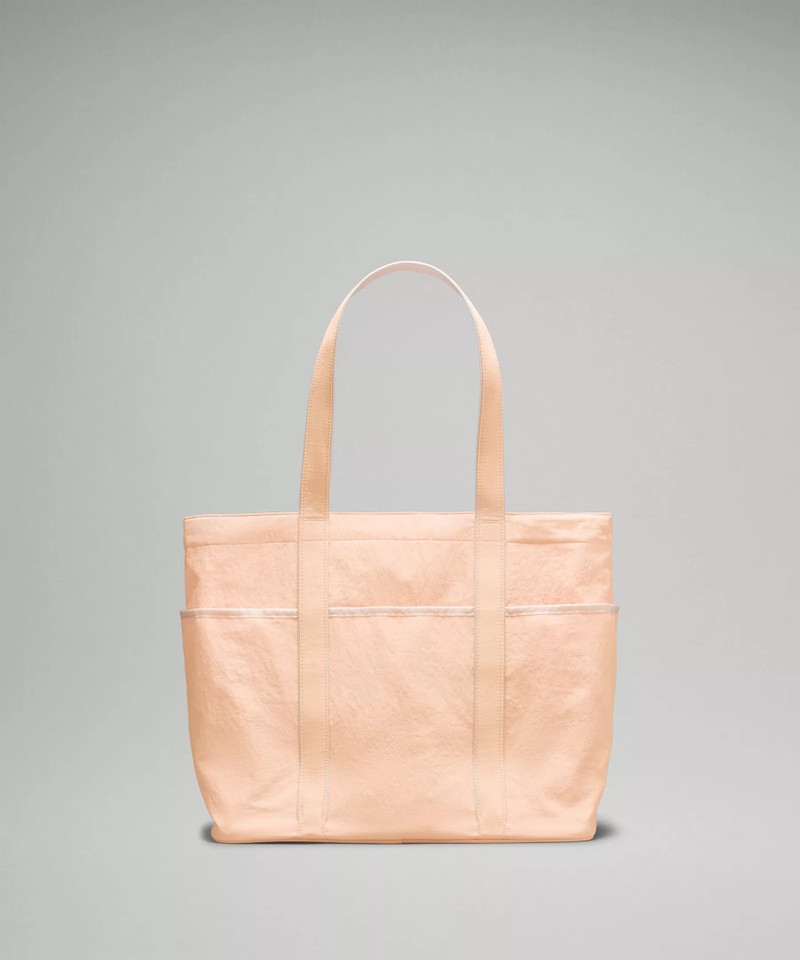 Daily Multi-Pocket Tote Bag 20L 3