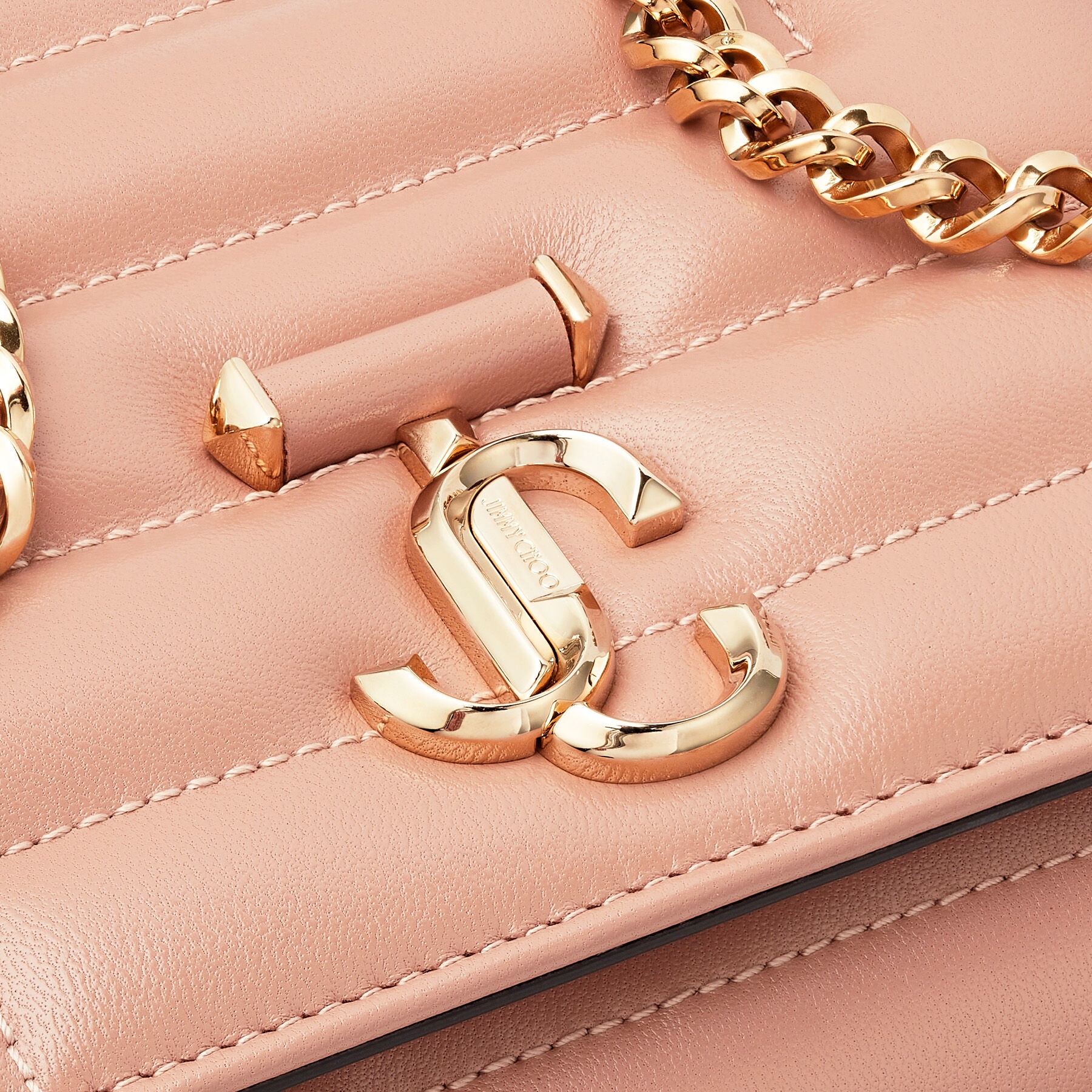 Varenne Avenue Clutch
Ballet Pink Quilted Nappa Leather Clutch Bag with Light Gold JC Emblem - 6