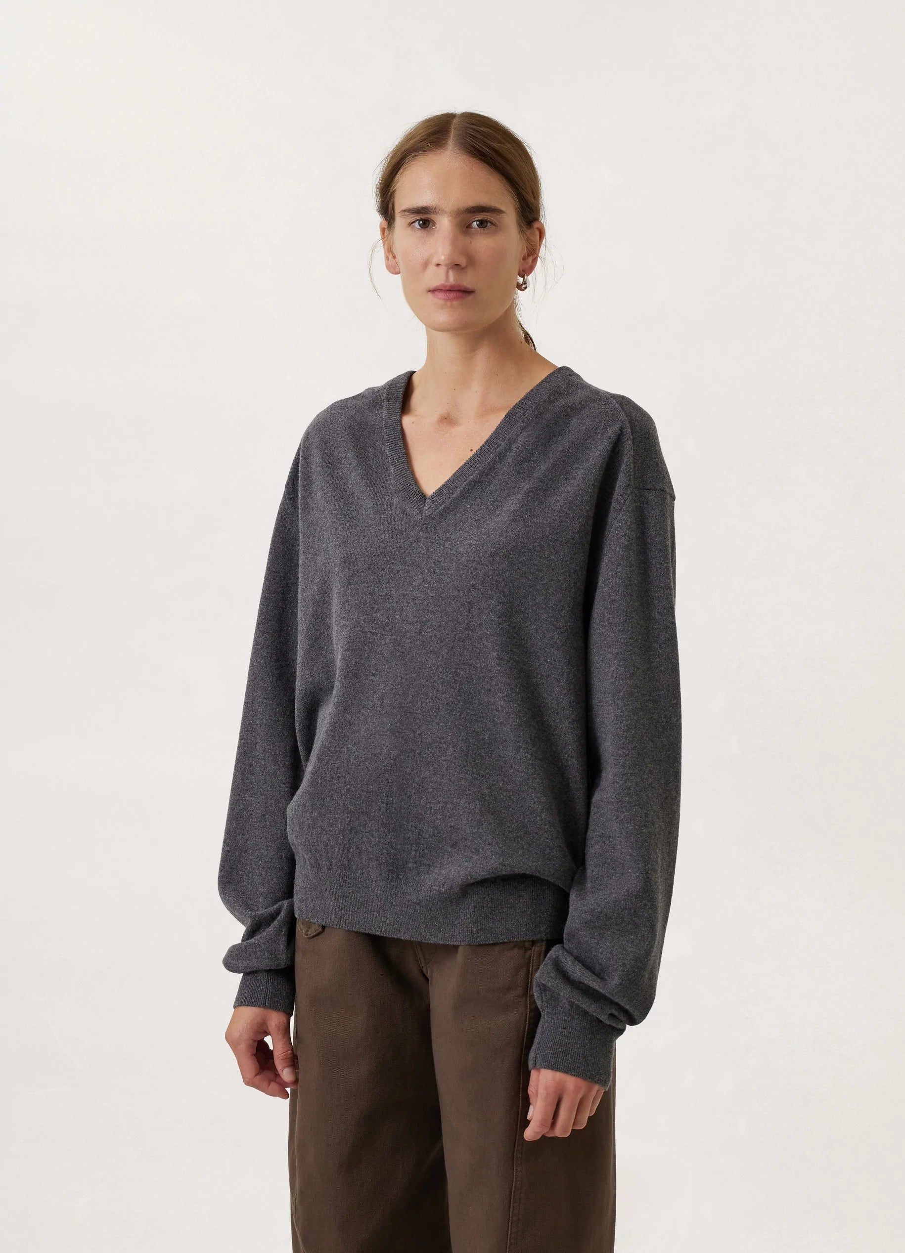 V-NECK JUMPER
LAMBSWOOL - 9