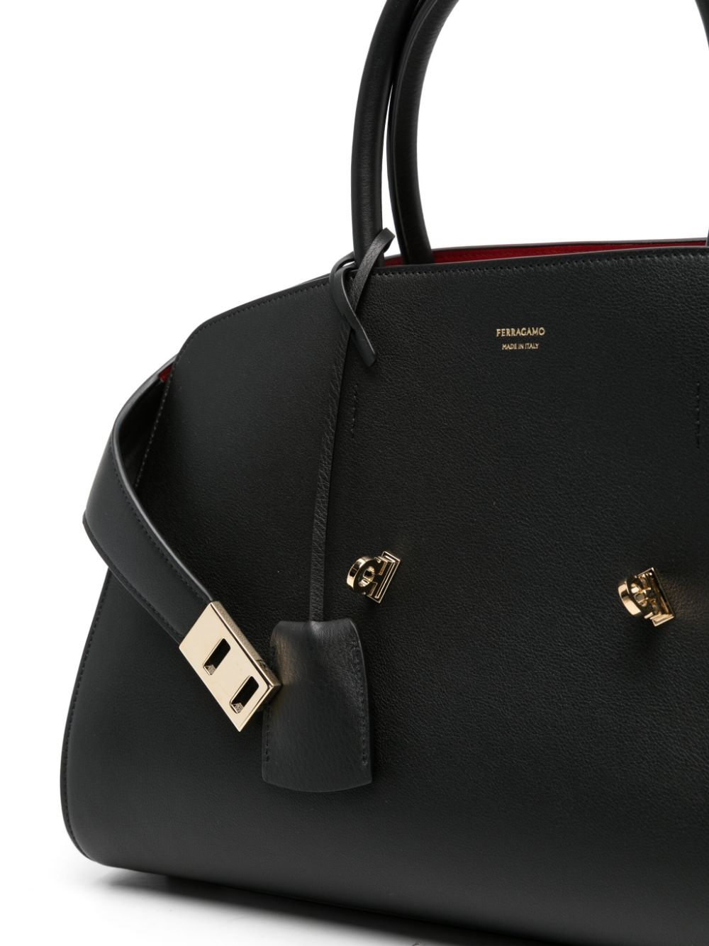 medium Hug leather tote bag - 4