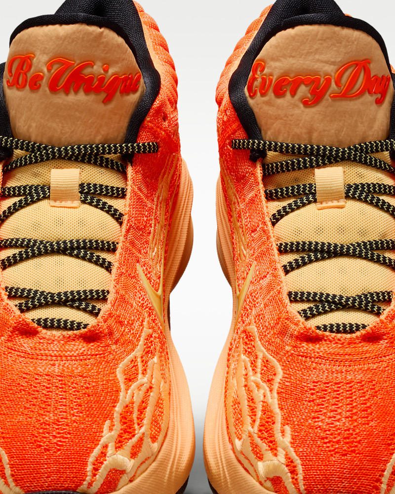 Nike G.T. Hustle 3 "Haunted Heights" Basketball Shoes 9