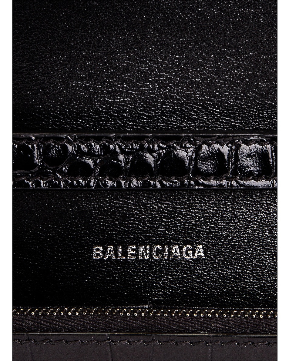 Hourglass Wallet on Chain Bag - 7