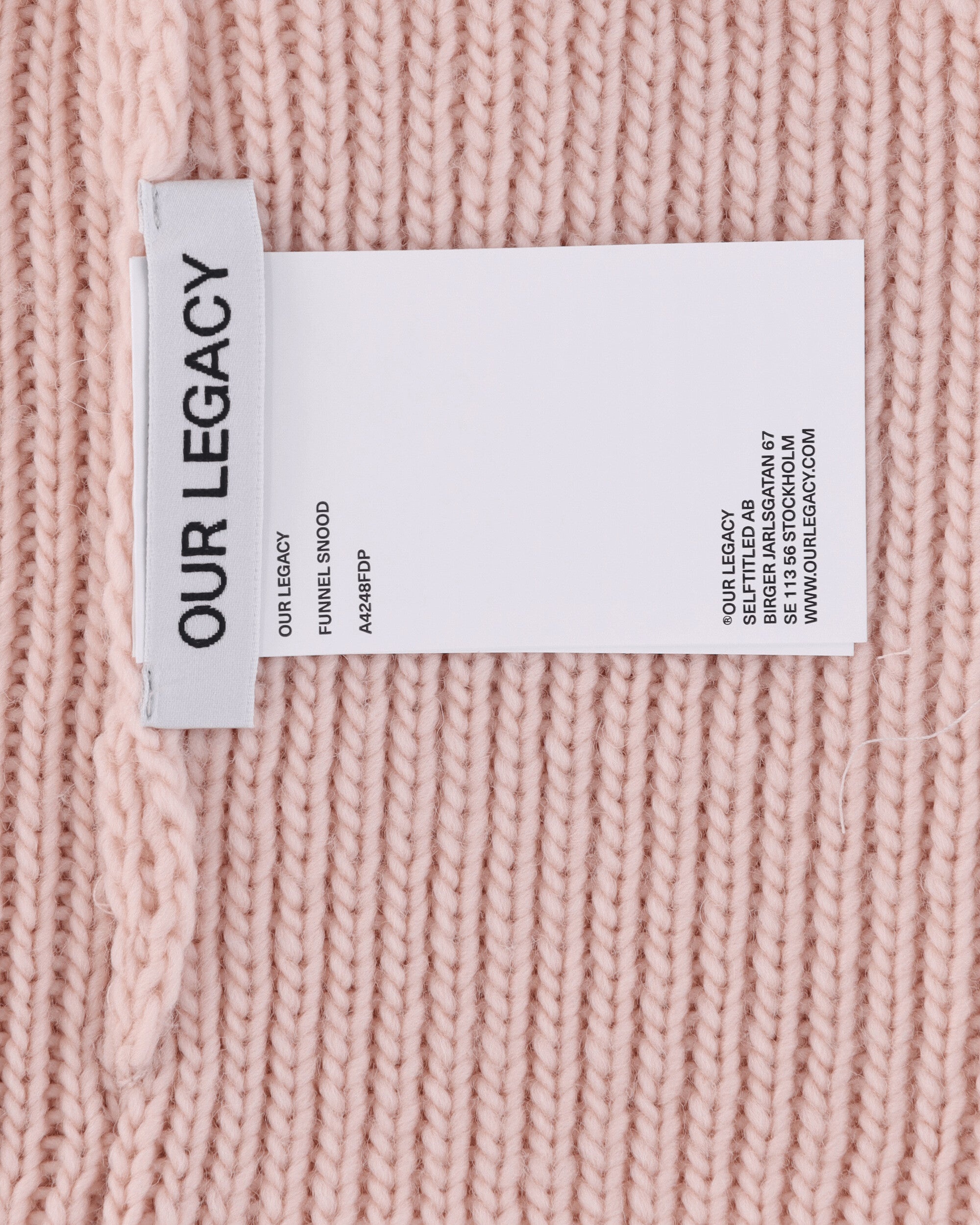 Fisherman Wool Funnel Snood Delicate Pink - 5