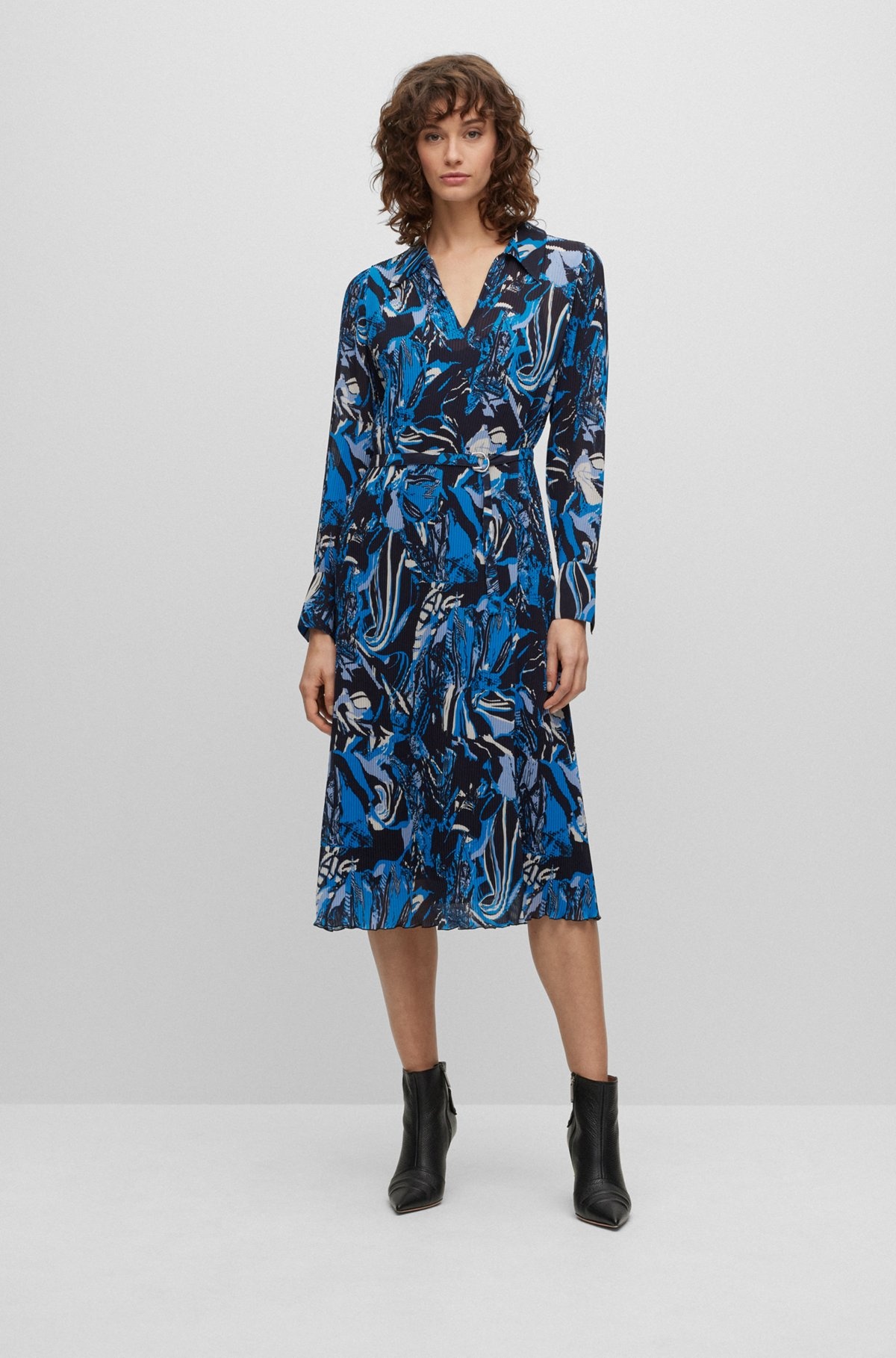 SEASONAL-PRINT DRESS WITH BELT AND V NECKLINE - 3