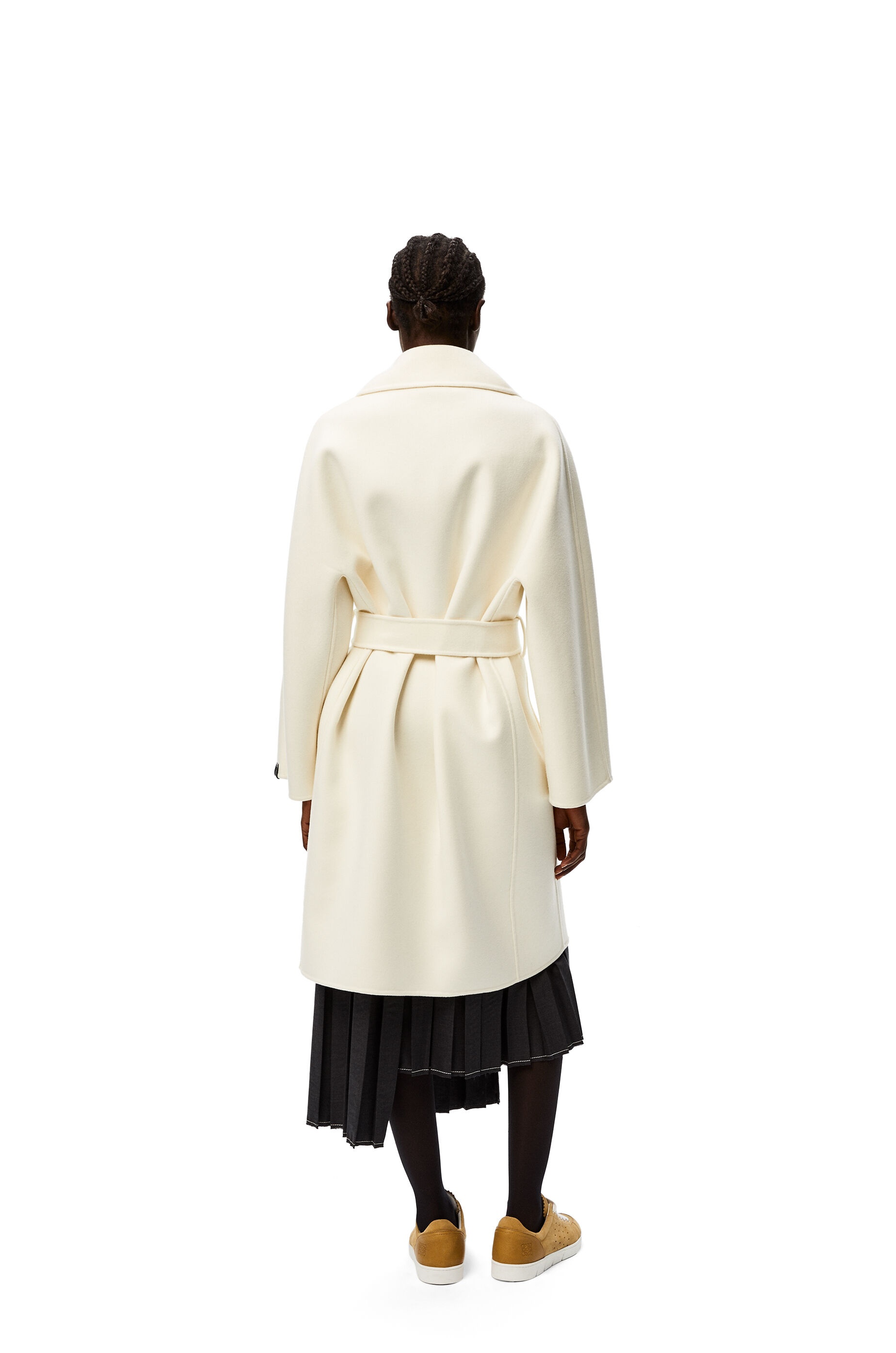 Belted coat in wool and cashmere - 4