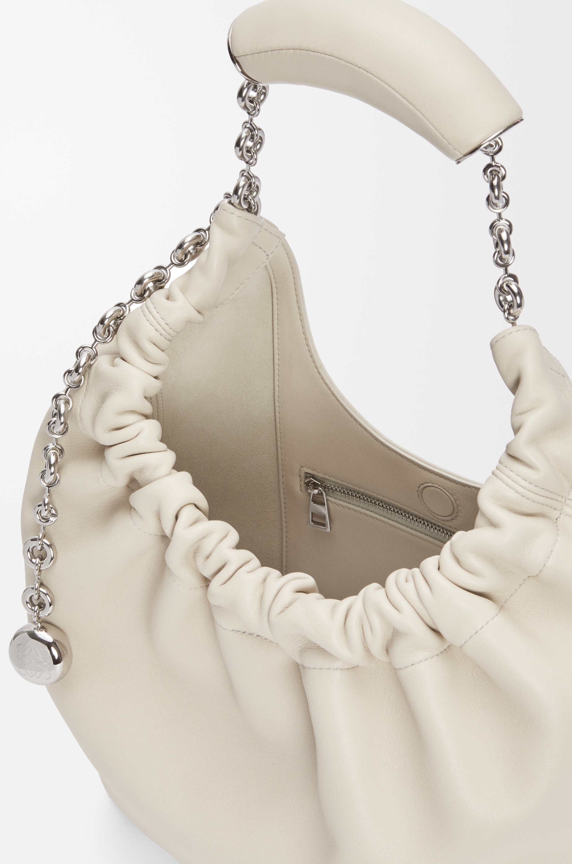 Small Squeeze bag in nappa lambskin - 8