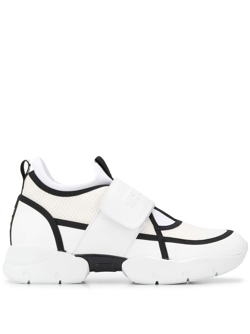 chunky sneakers 1