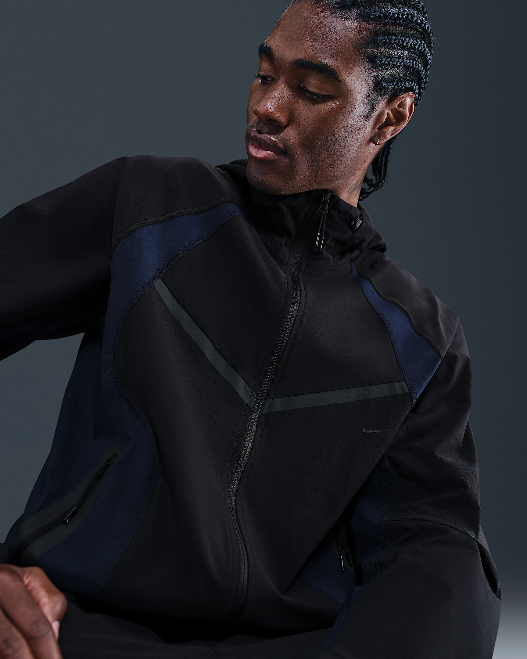 Nike Tech Men's Dri-FIT Woven Color-Block Windrunner Loose Jacket - 3