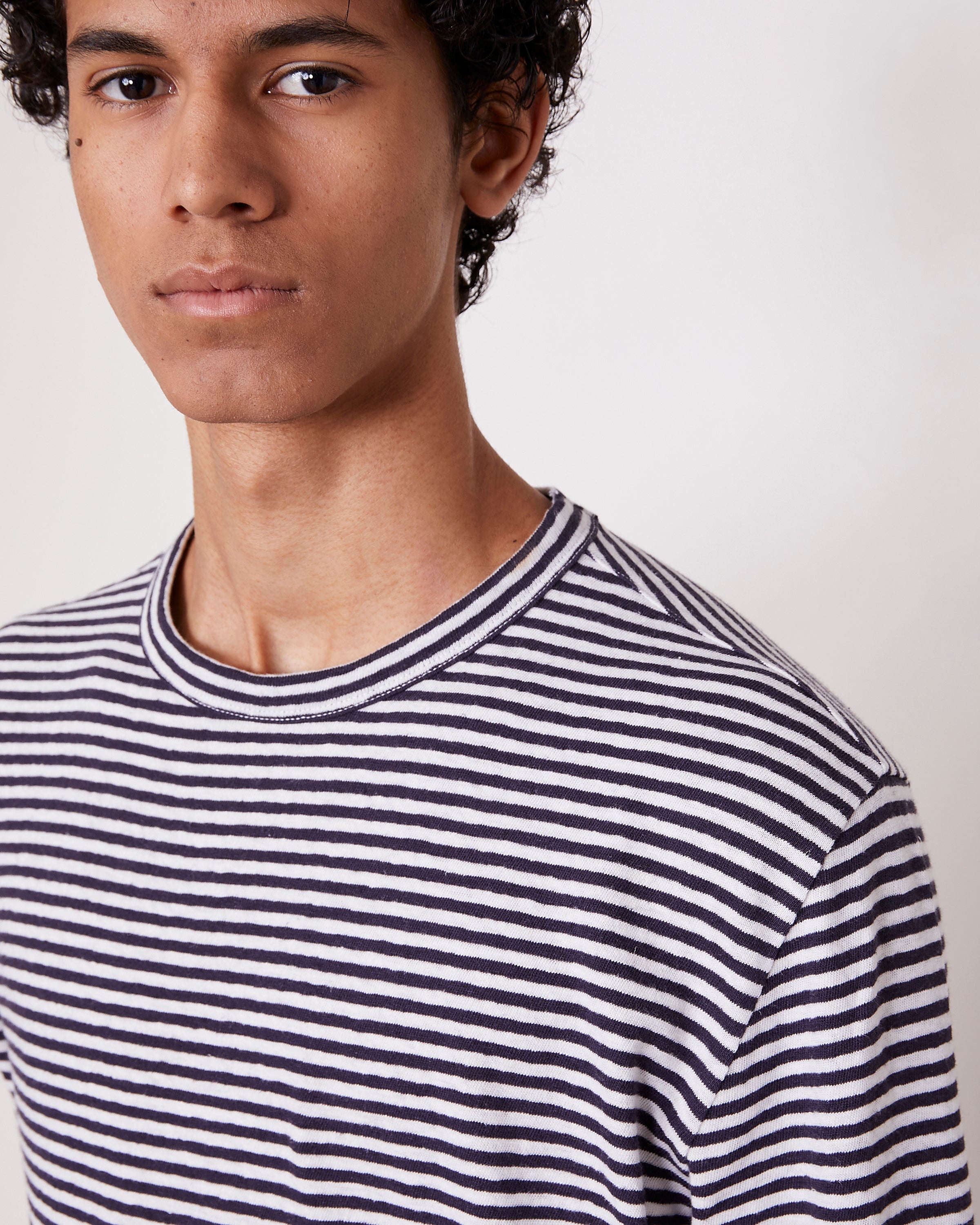 T-SHIRT - 4