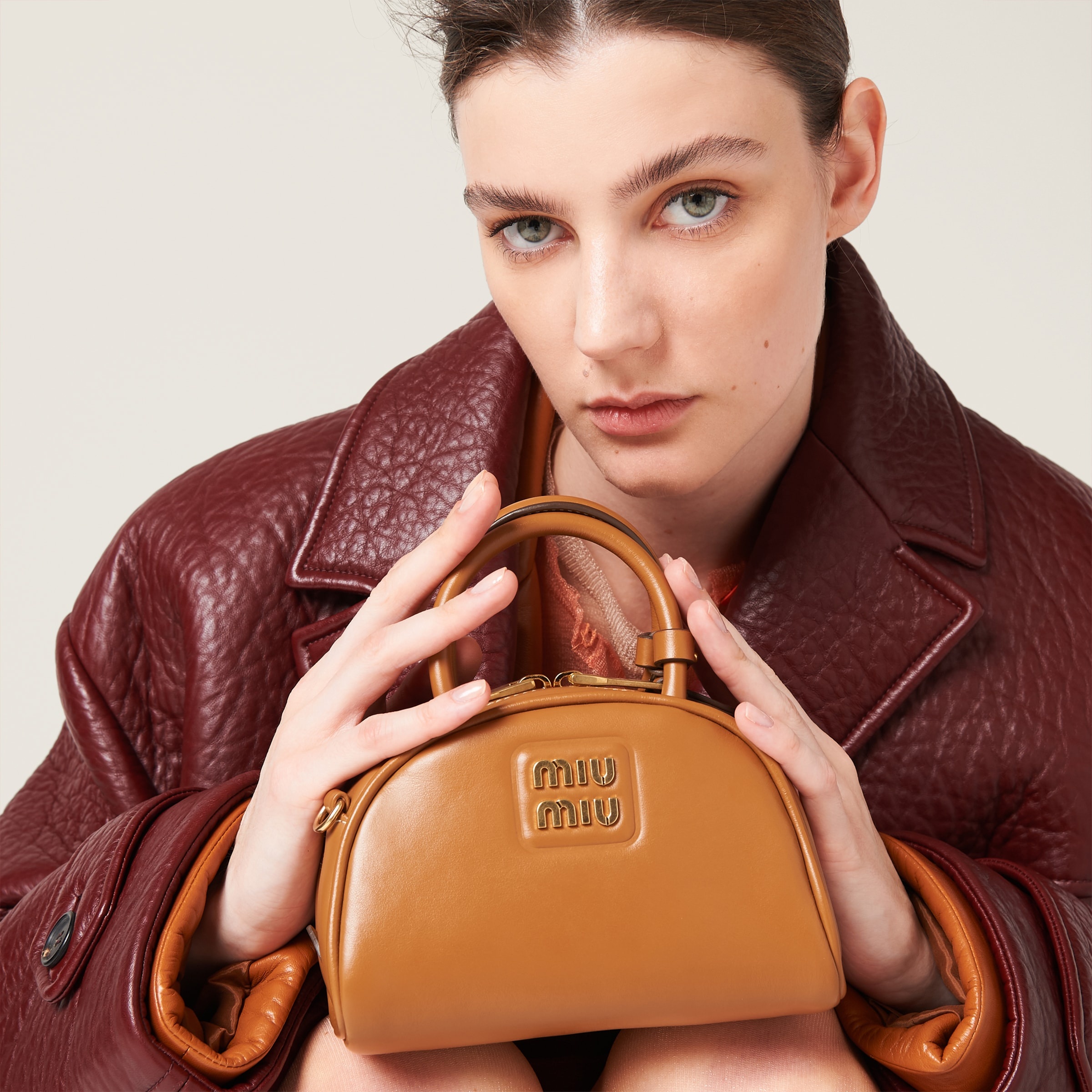 Leather top-handle bag - 1