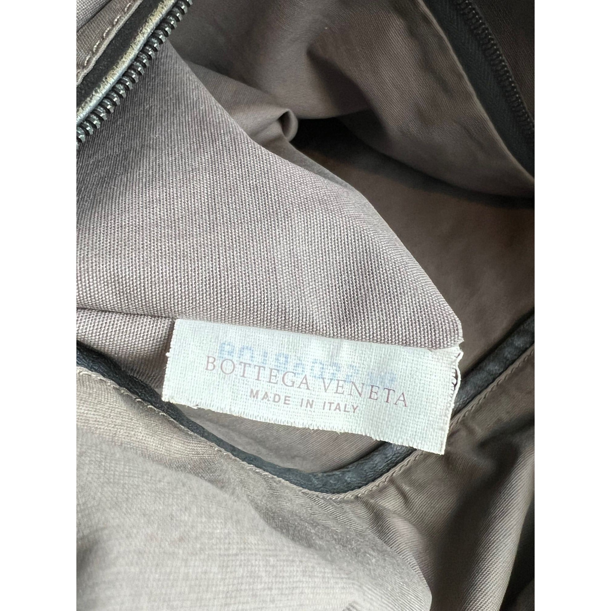 Bottega Veneta Intreciato Black leather zippered Messenger Tote Bag - 5