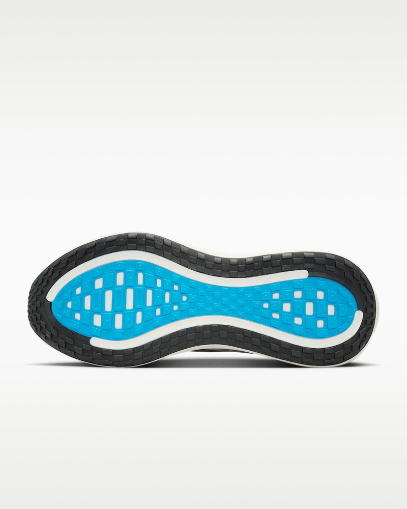 Nike Nike Vomero Plus Men's Road Running Shoes outlook