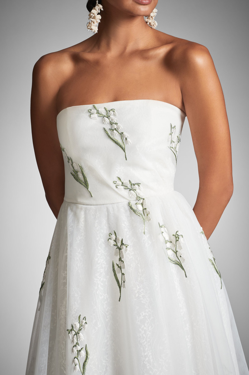 Anais Gown - White/Embroidered Floral 4