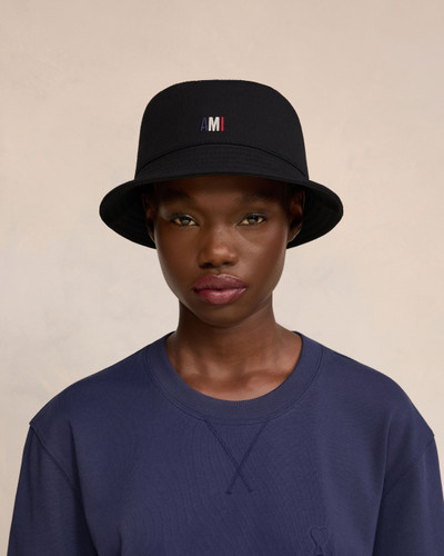 AMI Paris AMI EMBROIDERED BUCKET HAT outlook