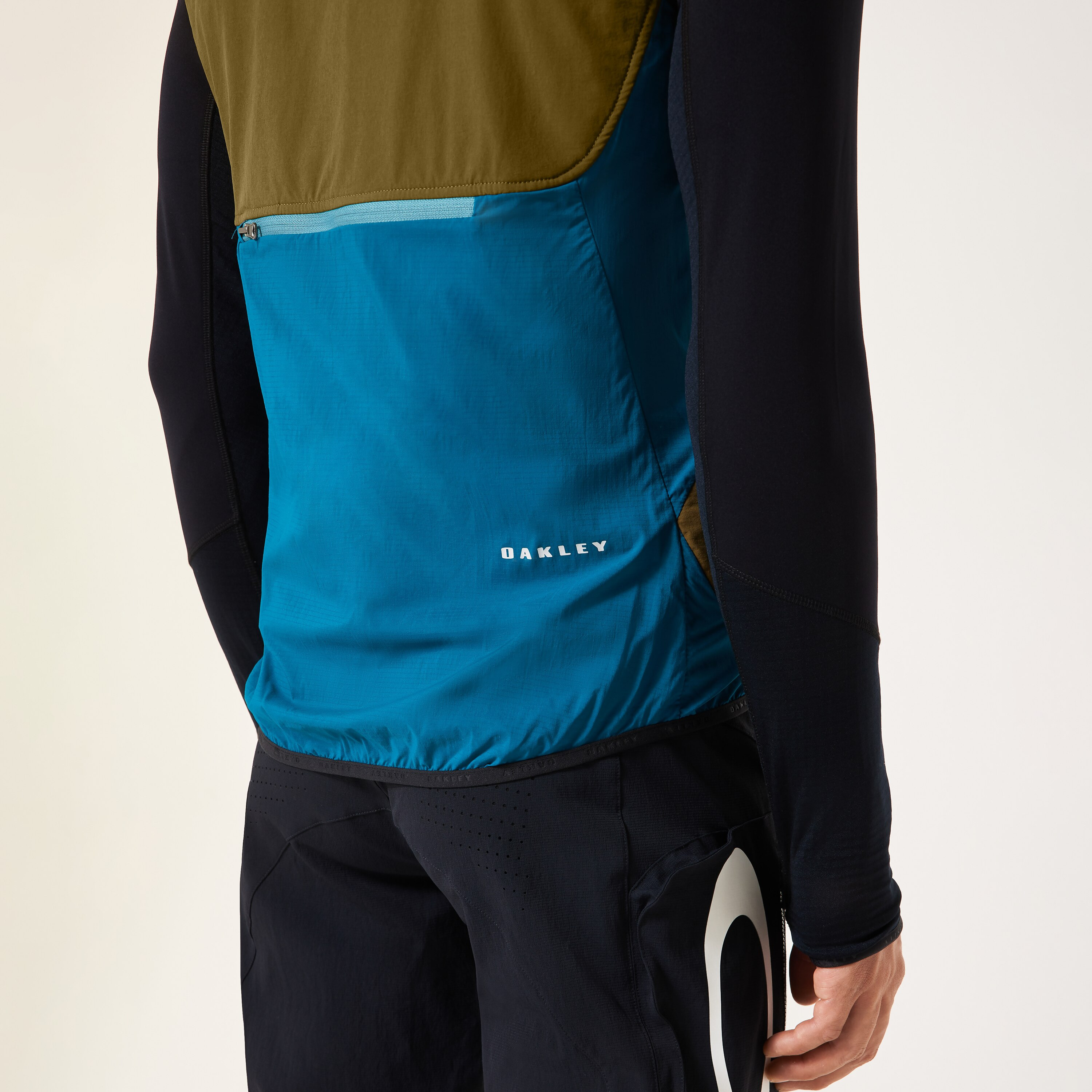 Elements Alpha Vest - 5