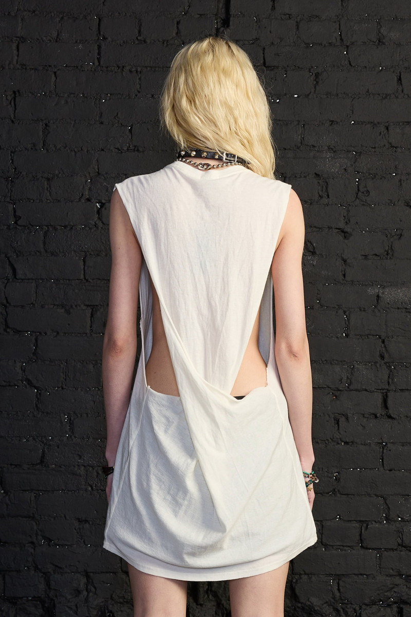 TWISTED BACK SLEEVELESS T 4