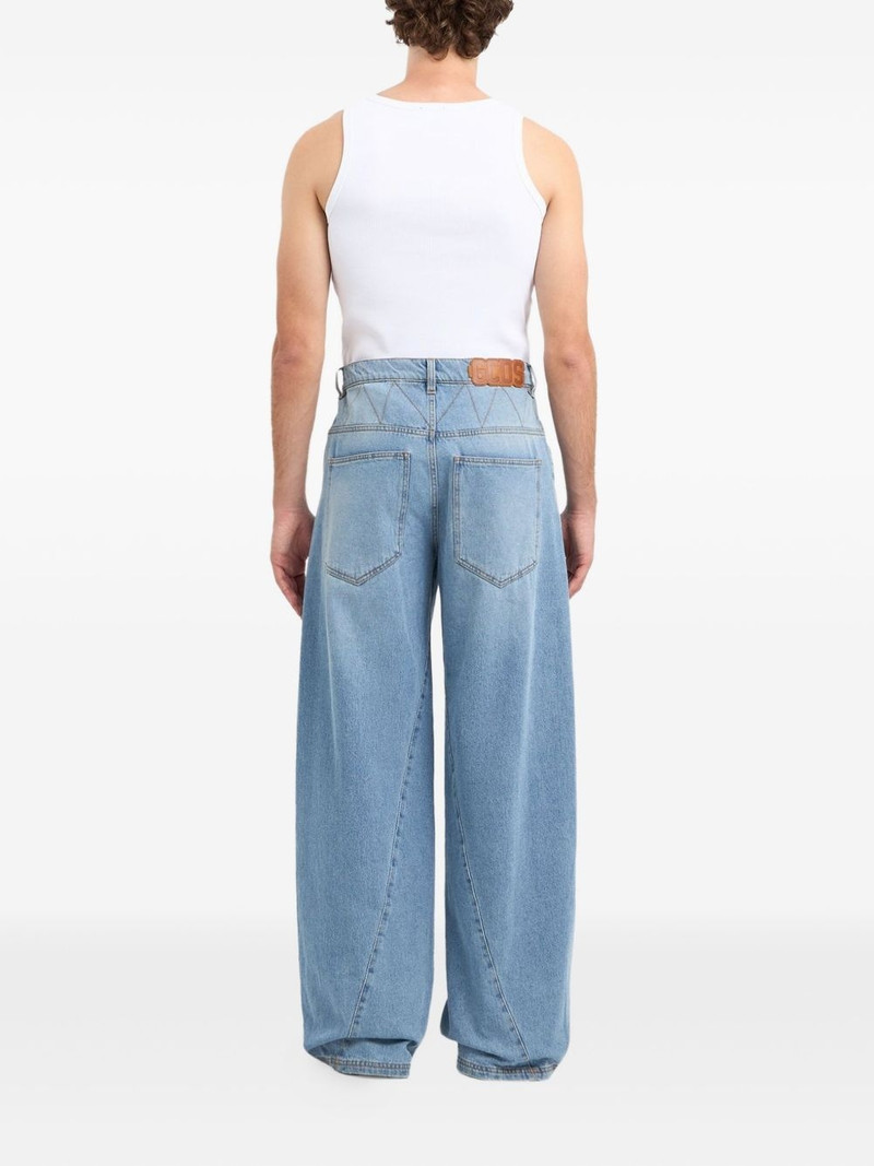 stonewashed jeans 4