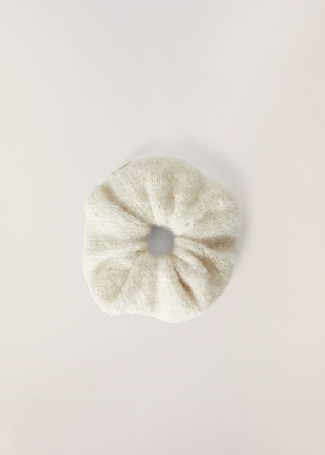 Cocooning Scrunchie - 1