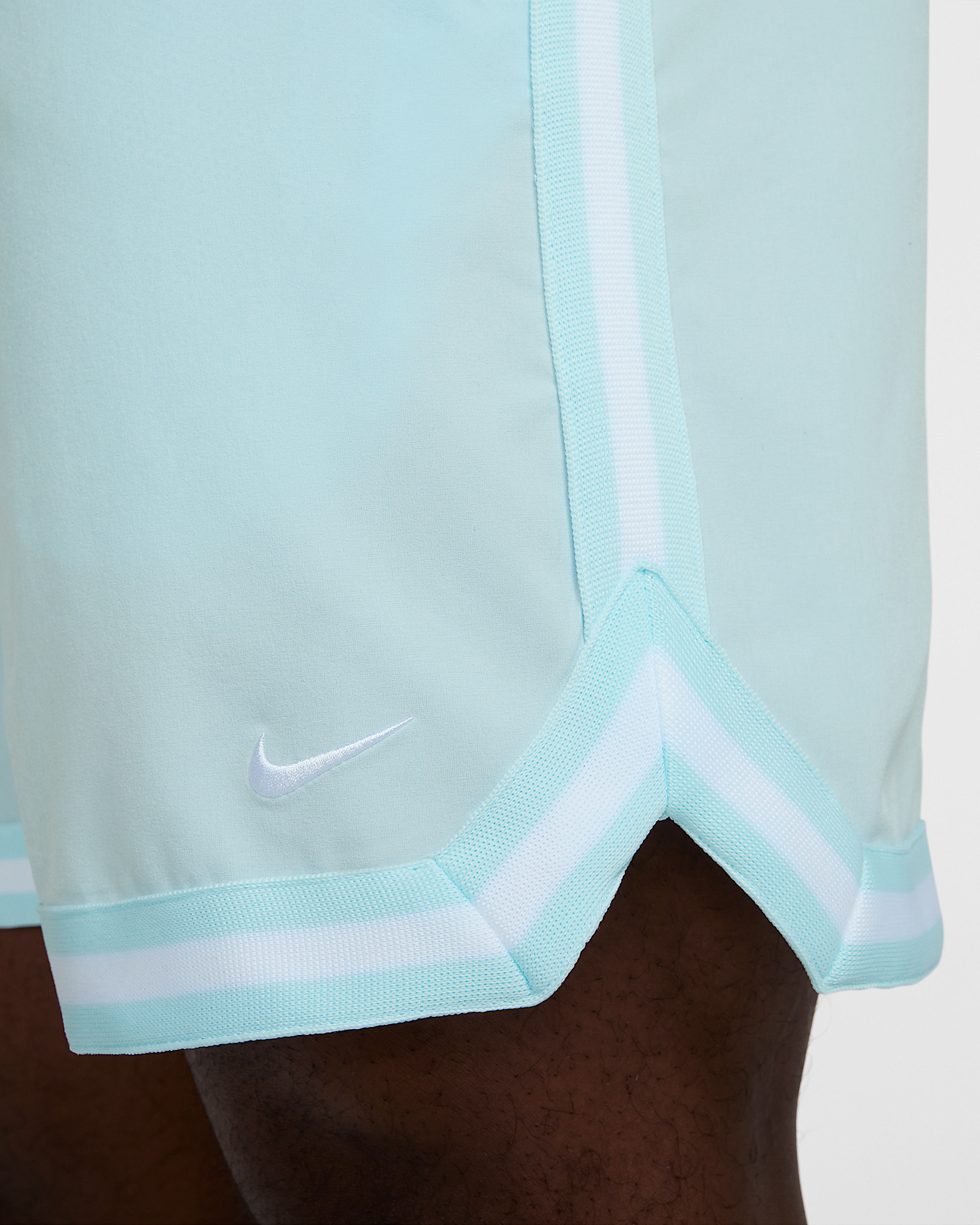 Nike DNA Men's Dri-FIT 6" UV Woven Basketball Shorts - 8