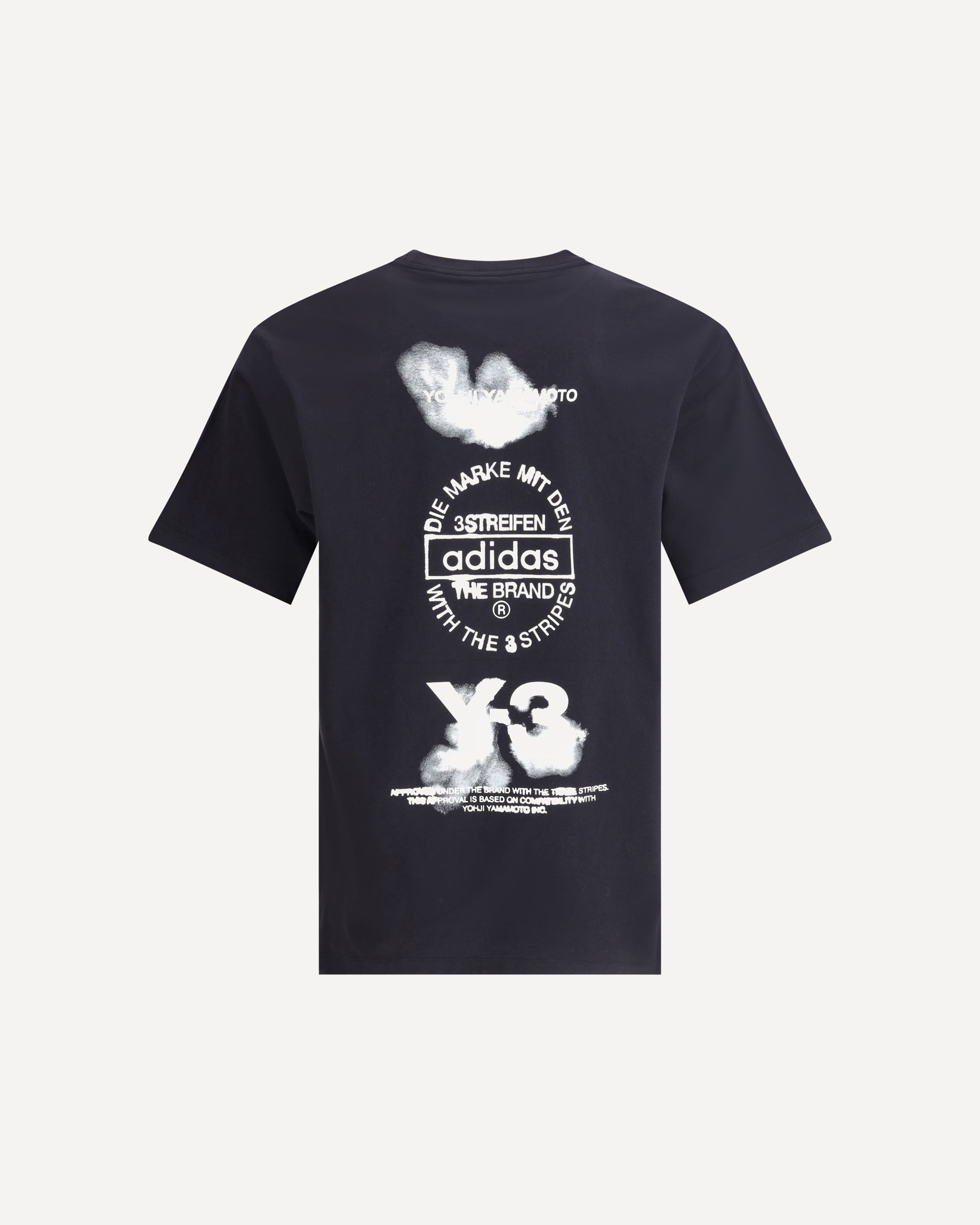 T-Shirt with maxi print - 2