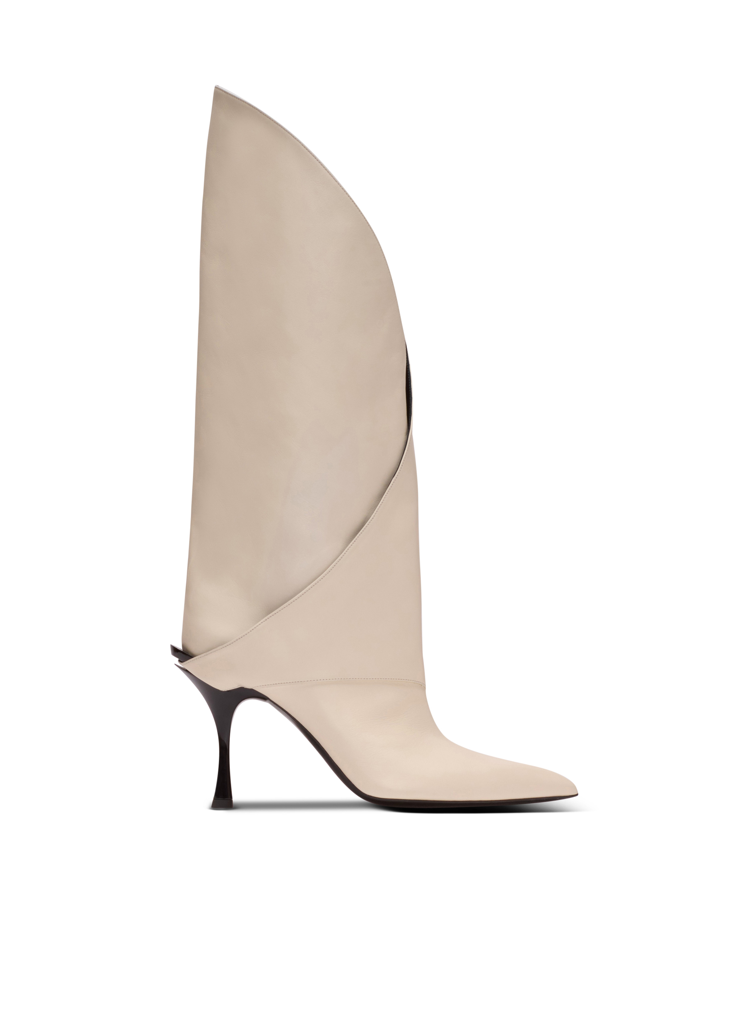 Twist heeled leather boots - 1