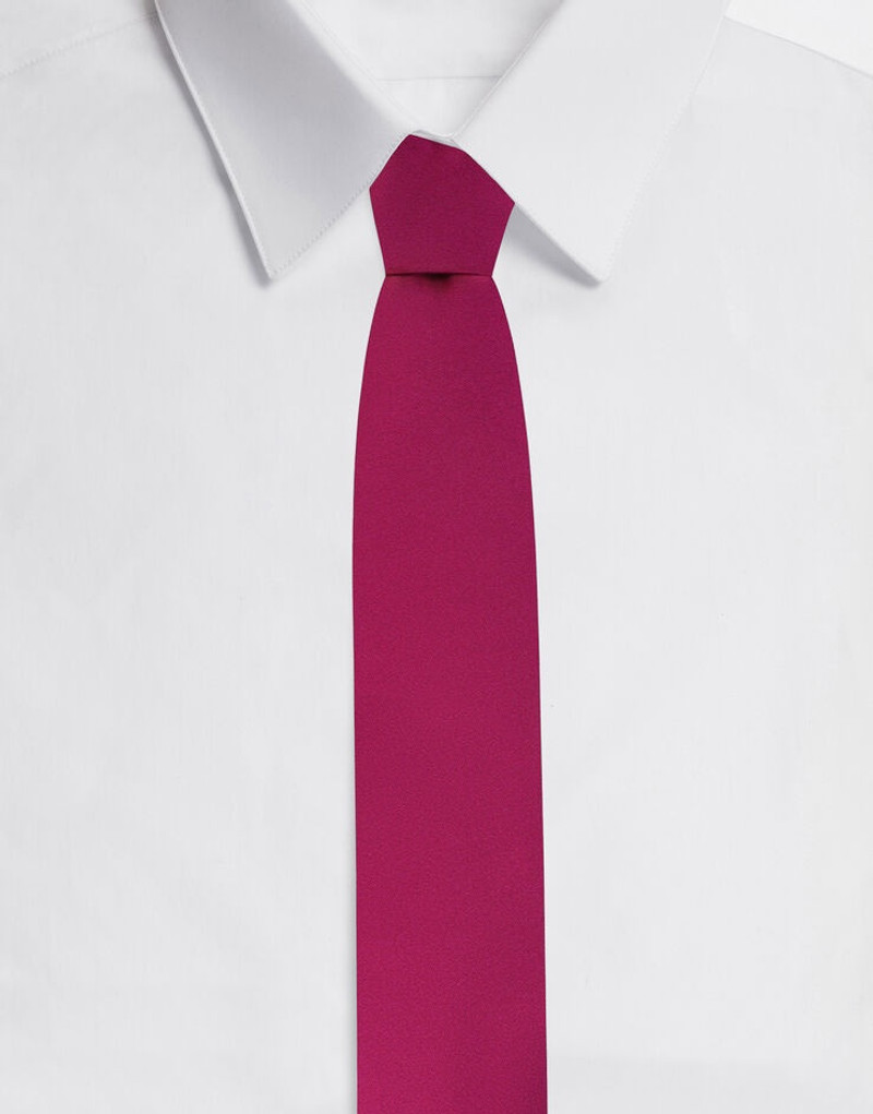 6-cm silk blade tie with DG logo embroidery 1