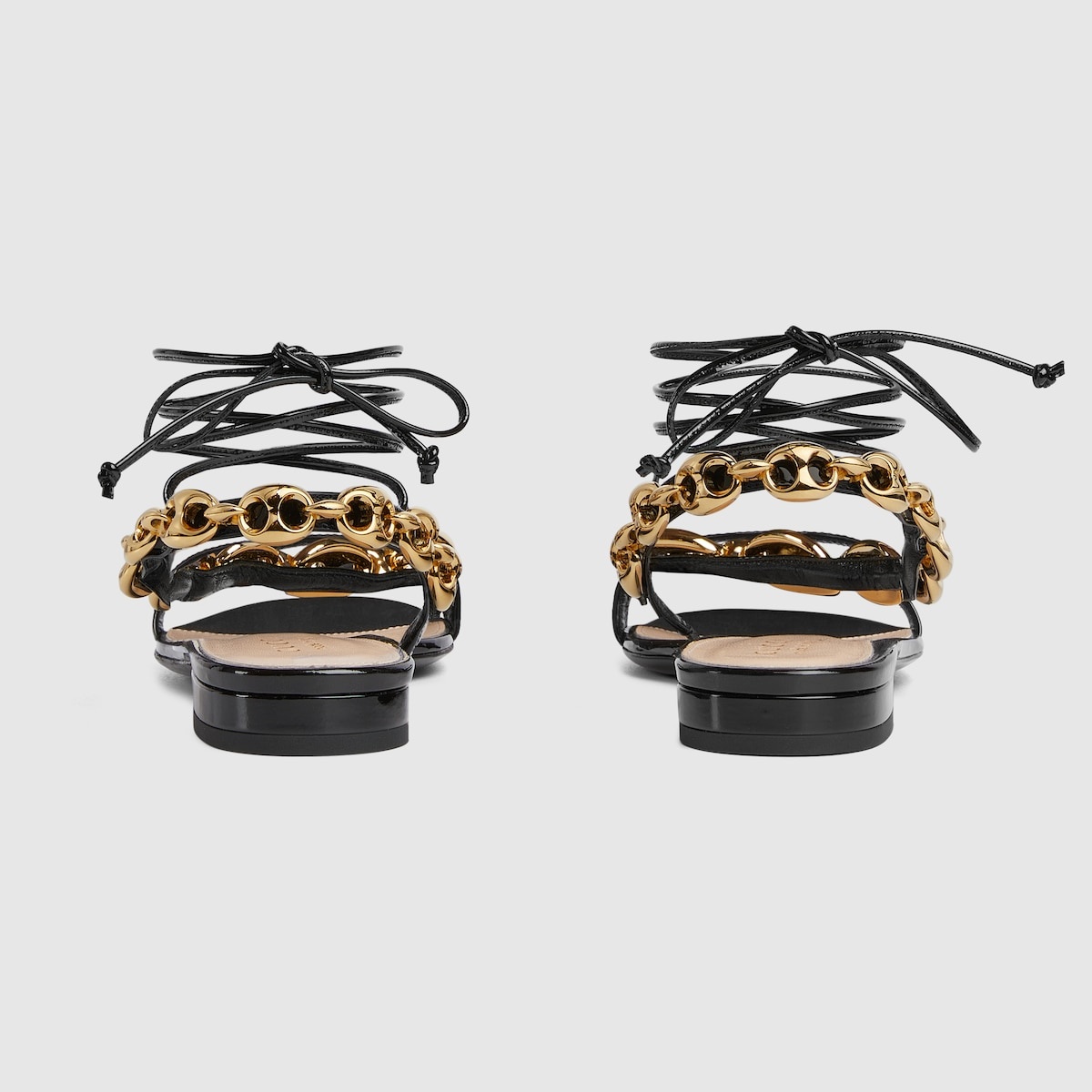 サンダル・ミュール GUCCI BLACK LEATHER GUCCI MARINA CHAIN SANDALS GUCCI Women's Gucci Marina chain sandal | REVERSIBLE