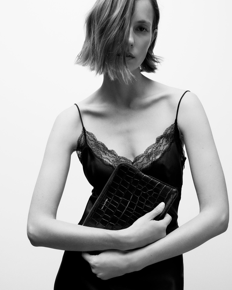 DEBBIE CLUTCH 3