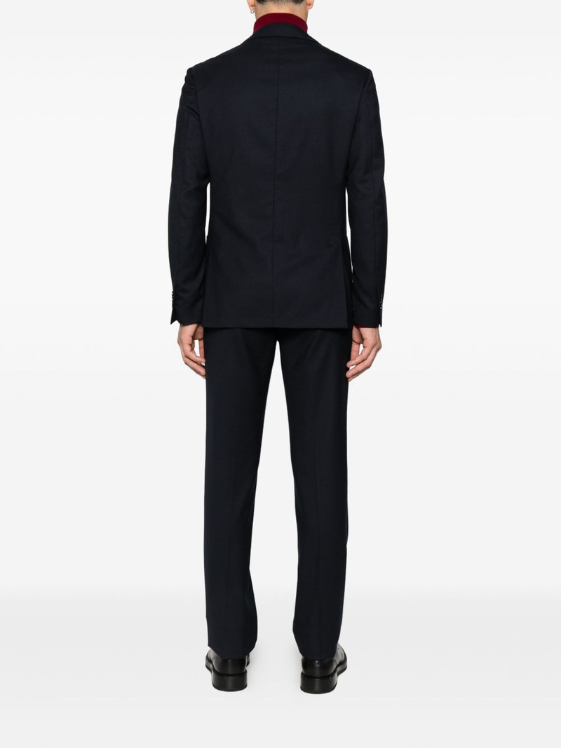 two-button pocket suit 3
