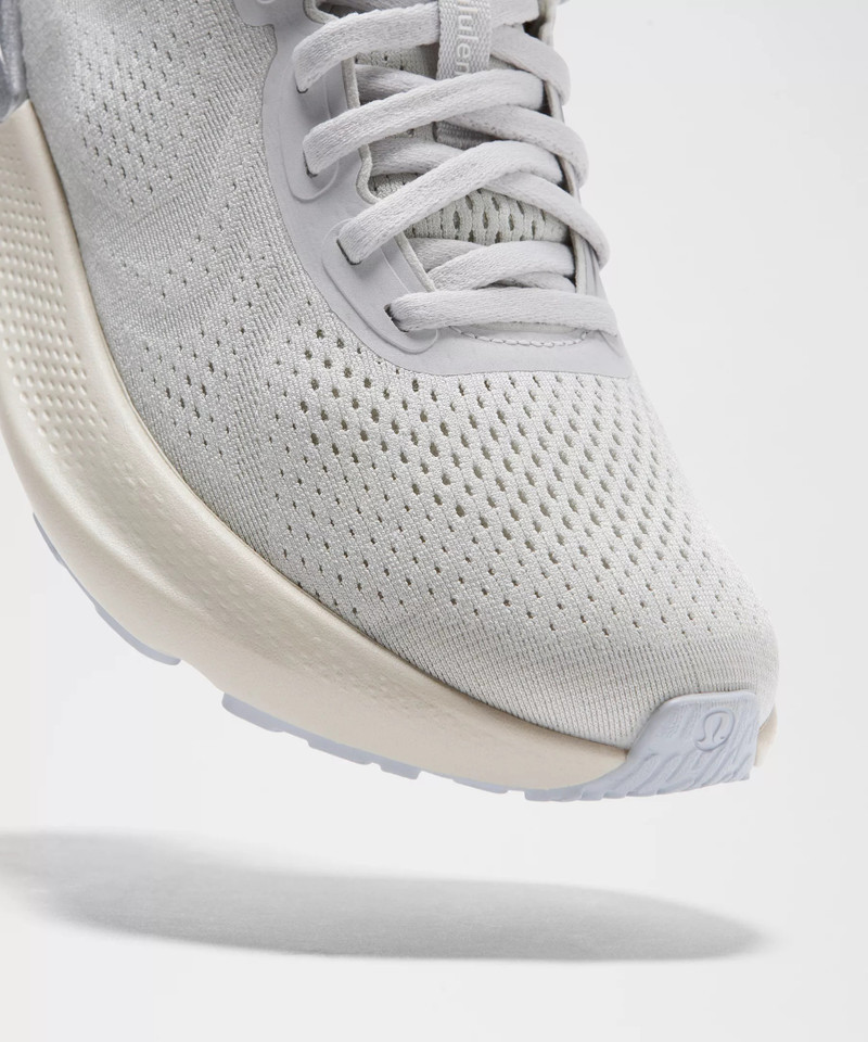 Women's Beyondfeel Running Shoe 8