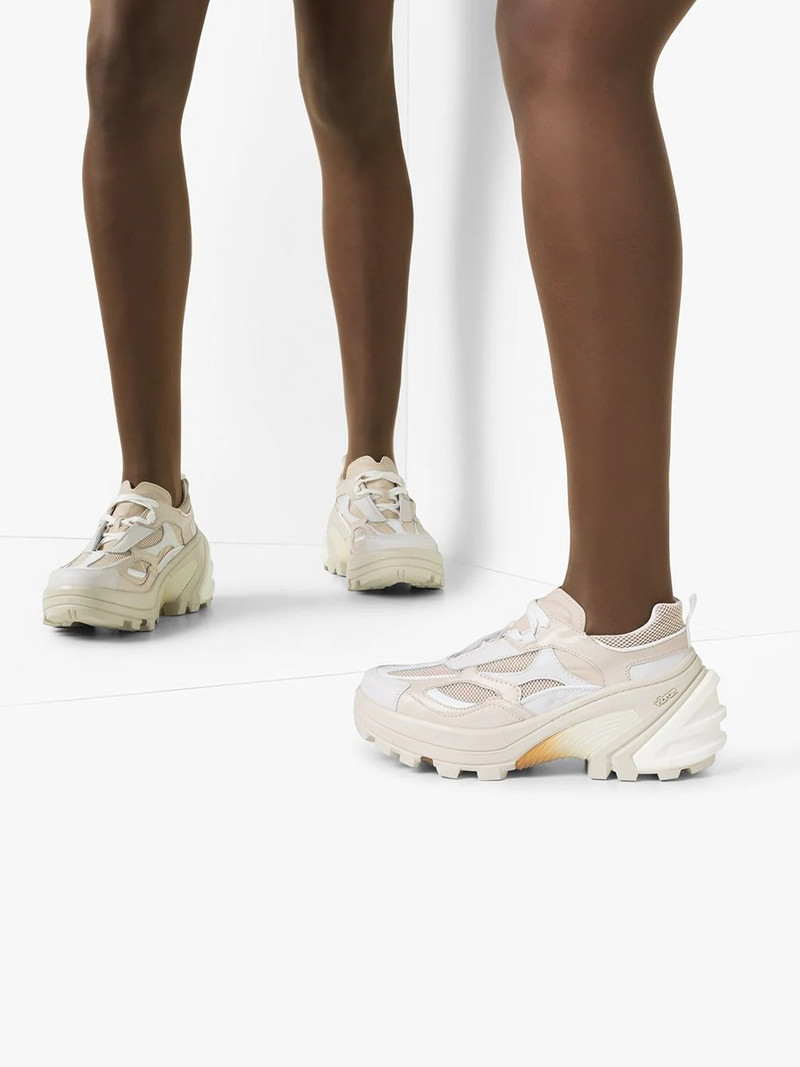 two-tone low-top sneakers 3