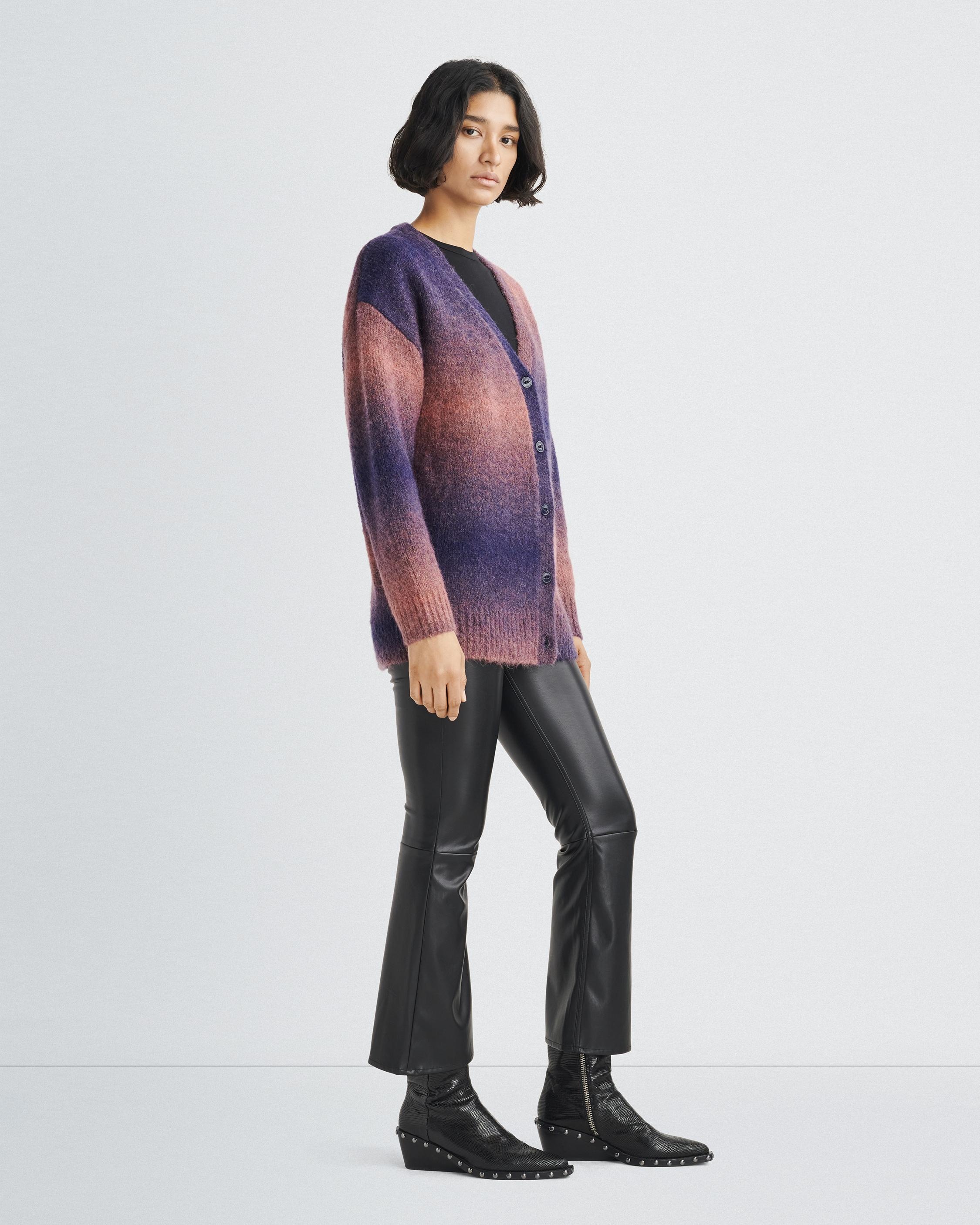 Holly Alpaca Cardigan
Oversized Fit - 4