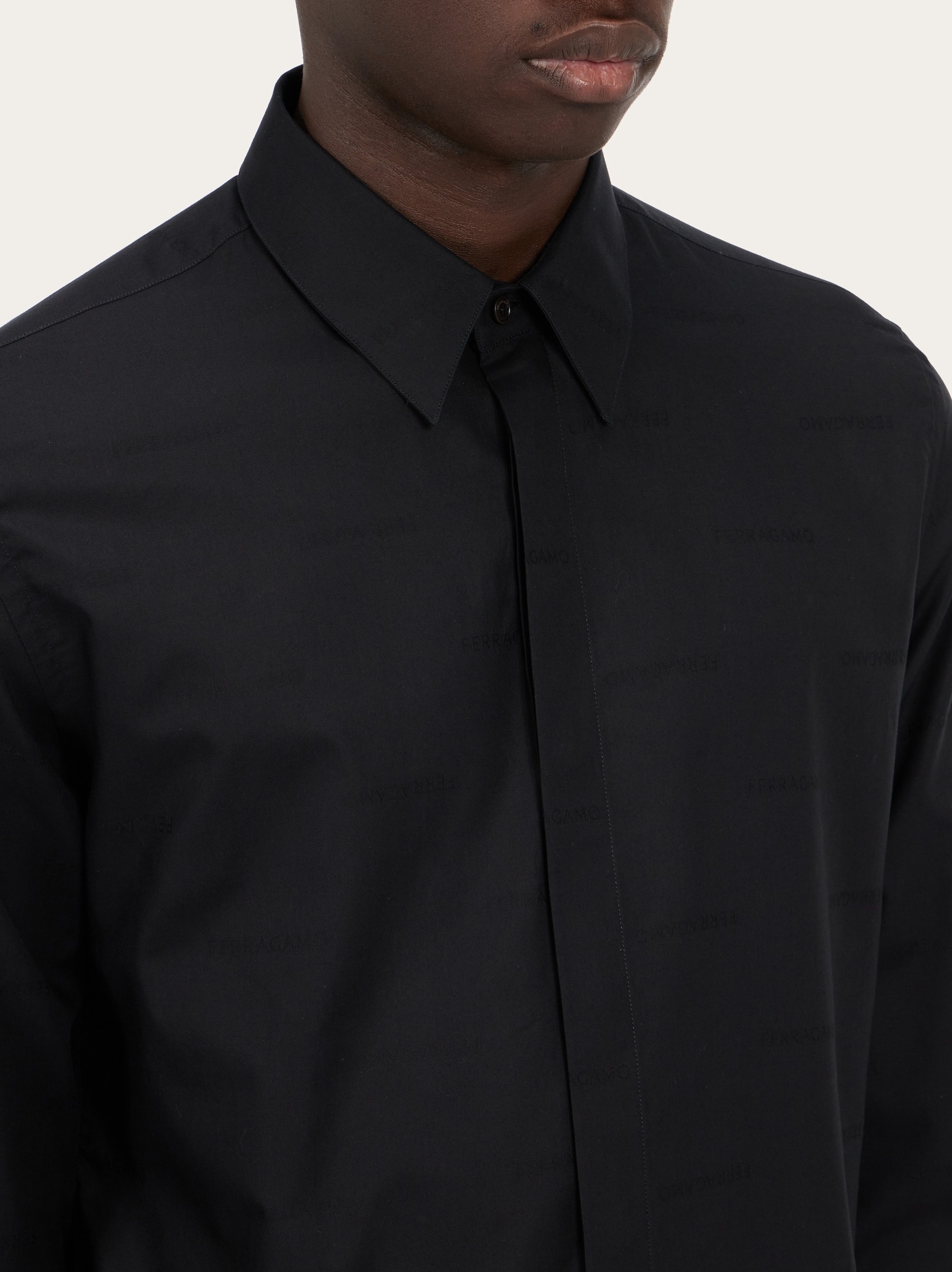 Long sleeved sports shirt - 7