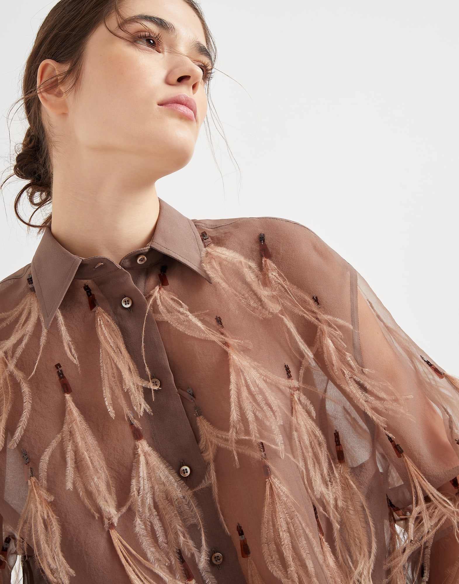 Crispy silk shirt with dazzling feather embroidery - 3