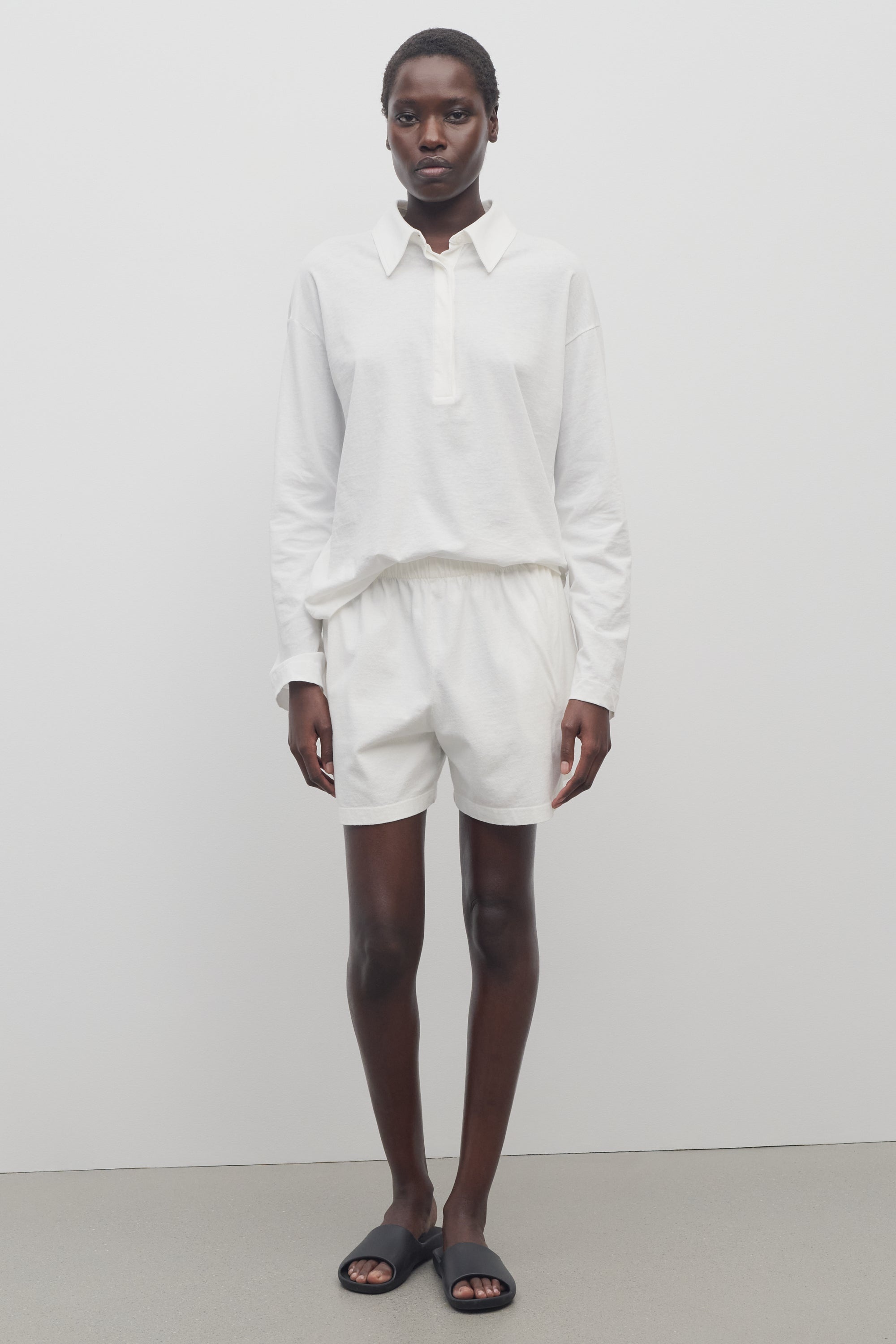 Gunty Short in Cotton - 3