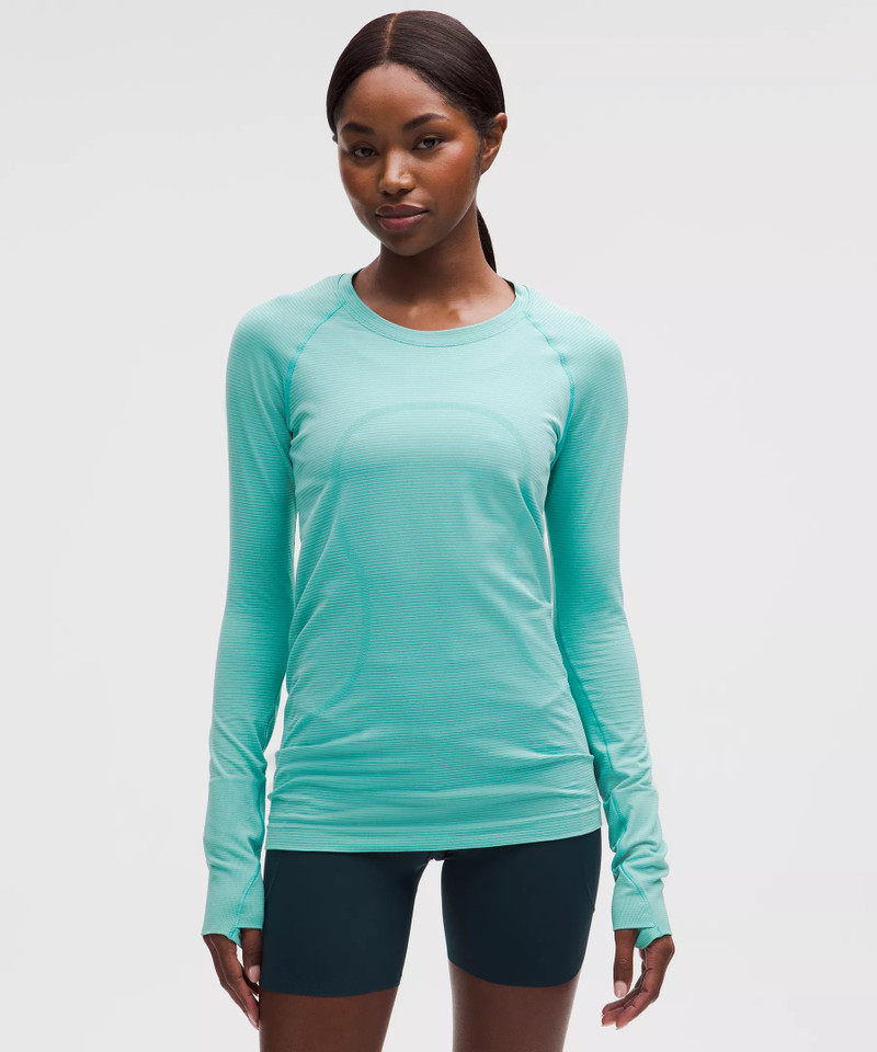 Swiftly Tech Long-Sleeve Shirt 2.0 *Hip Length 1