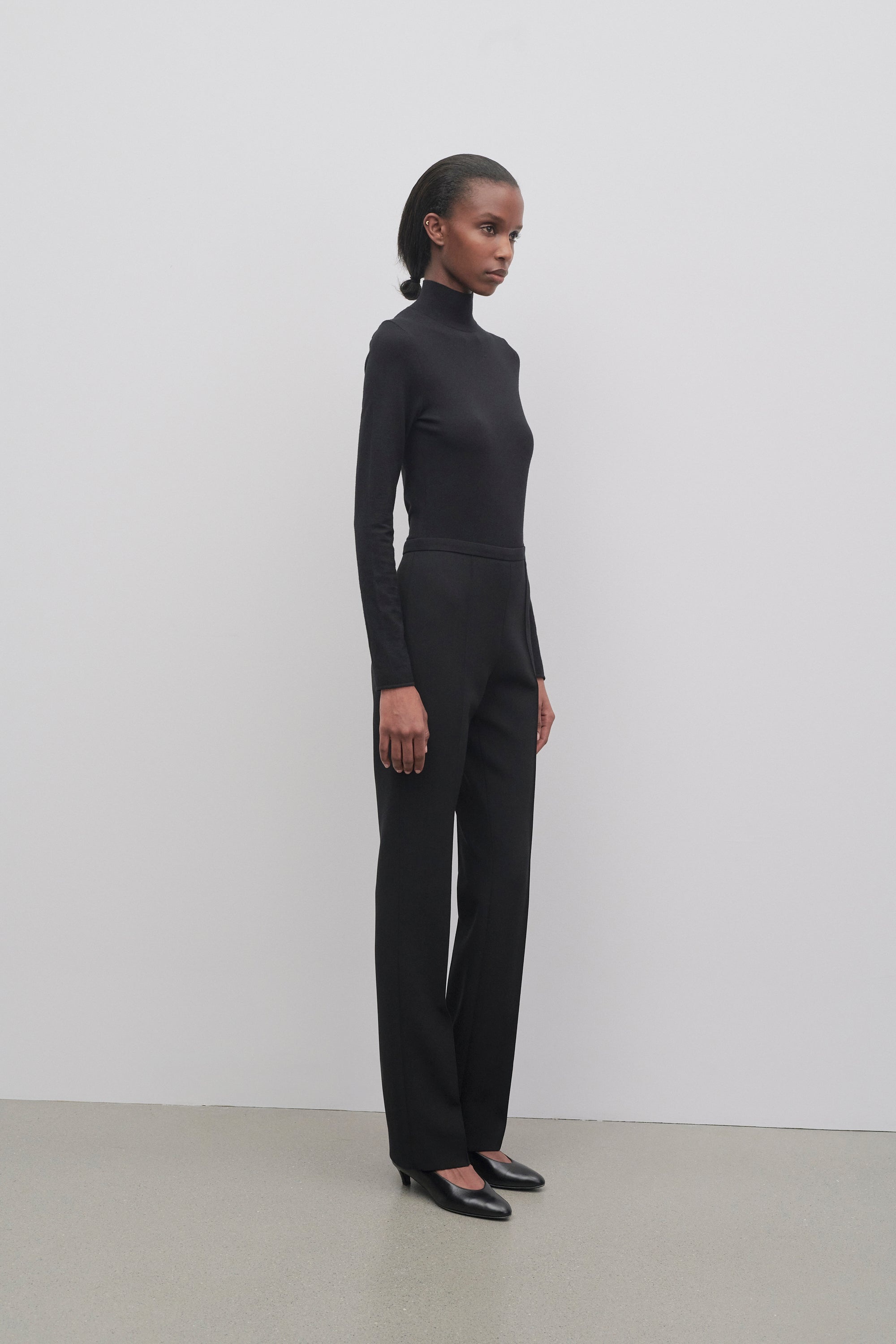 Desmy Pant in Virgin Wool - 4