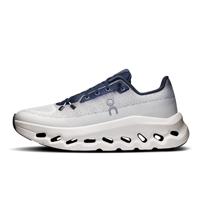 On Cloudtilt outlook