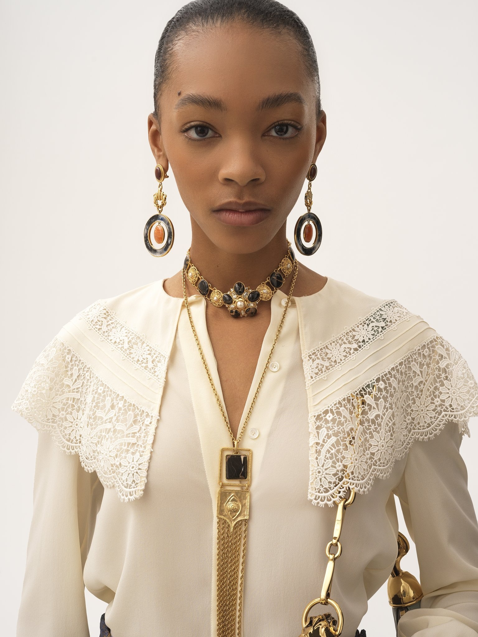 GATHERED BLOUSE IN CRÊPE DE CHINE & LACE - 4
