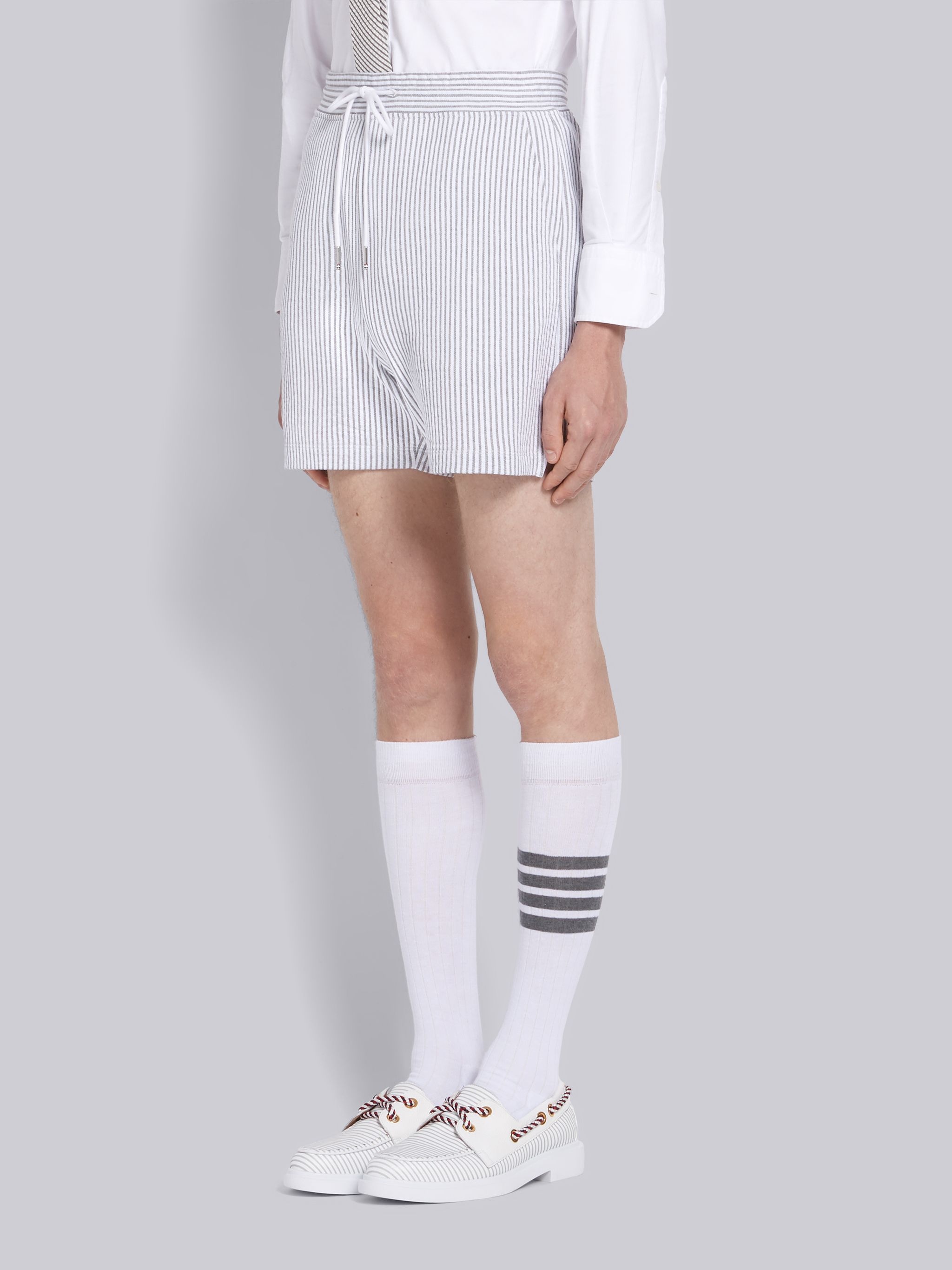 Light Grey Seersucker Stripe Mid-Thigh Shorts - 2