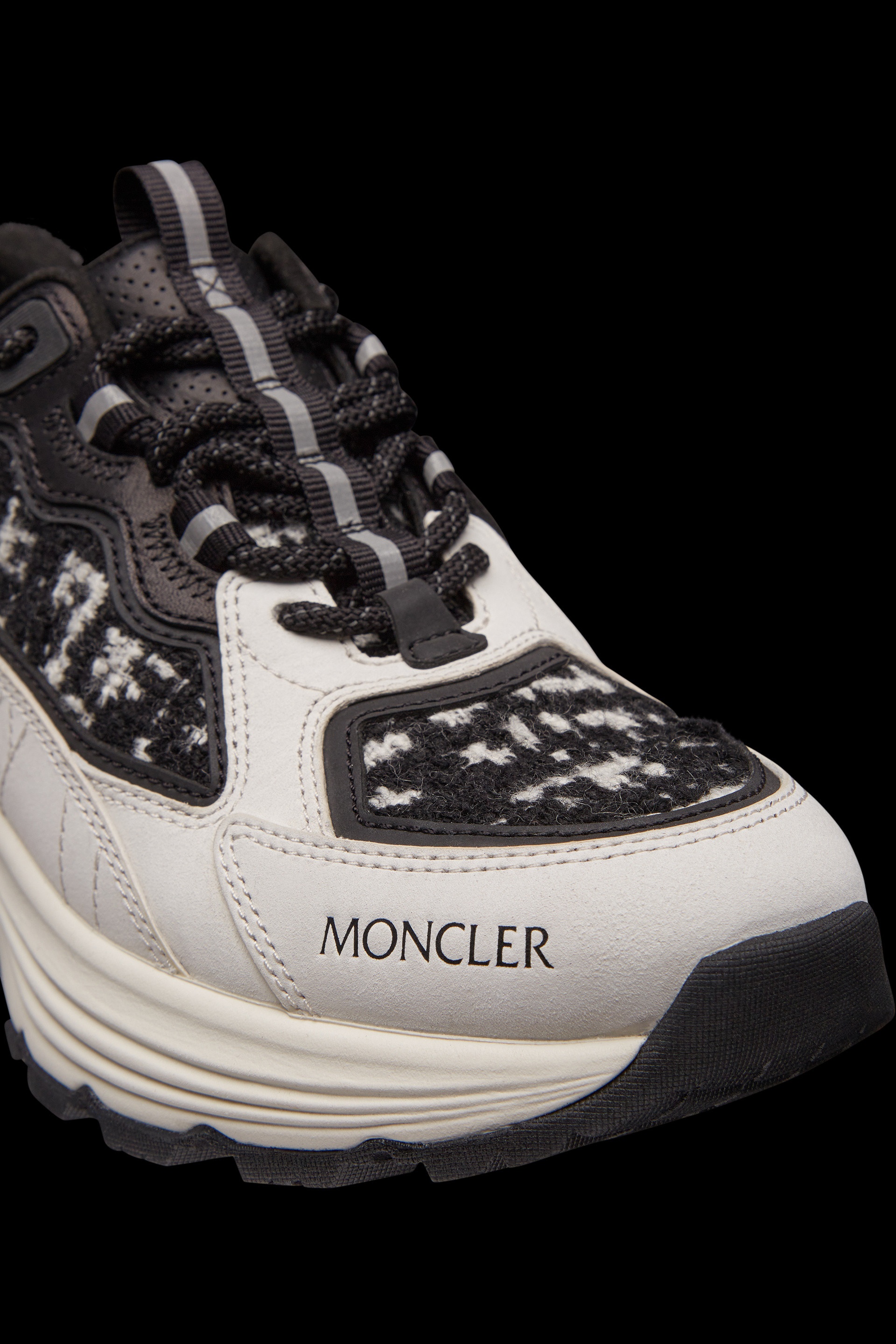 Lite Runner Sneakers - 5