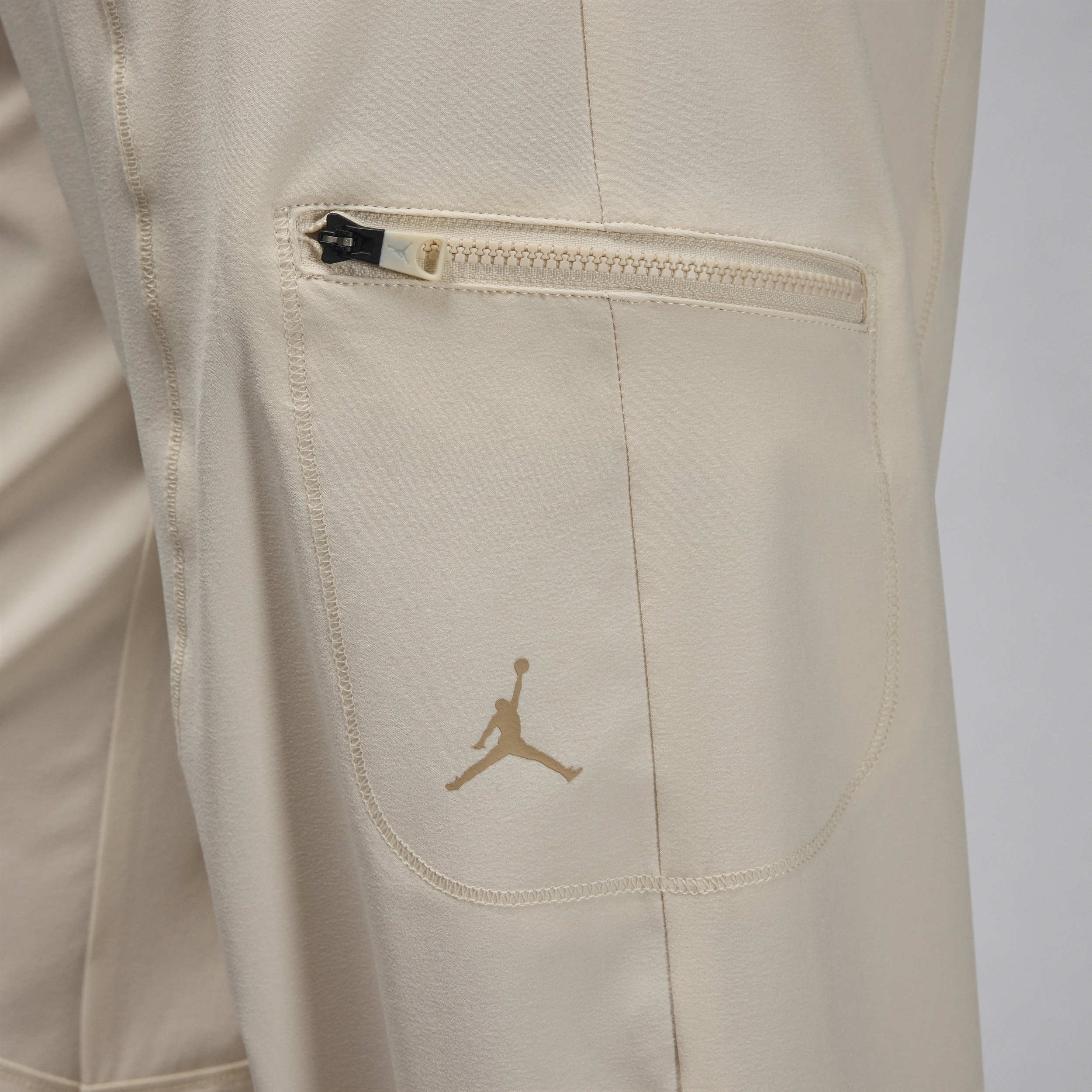 Jordan Sport Women's Tunnel Pants - 4