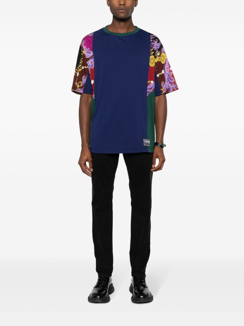 VERSACE JEANS COUTURE chain-print cotton T-shirt outlook