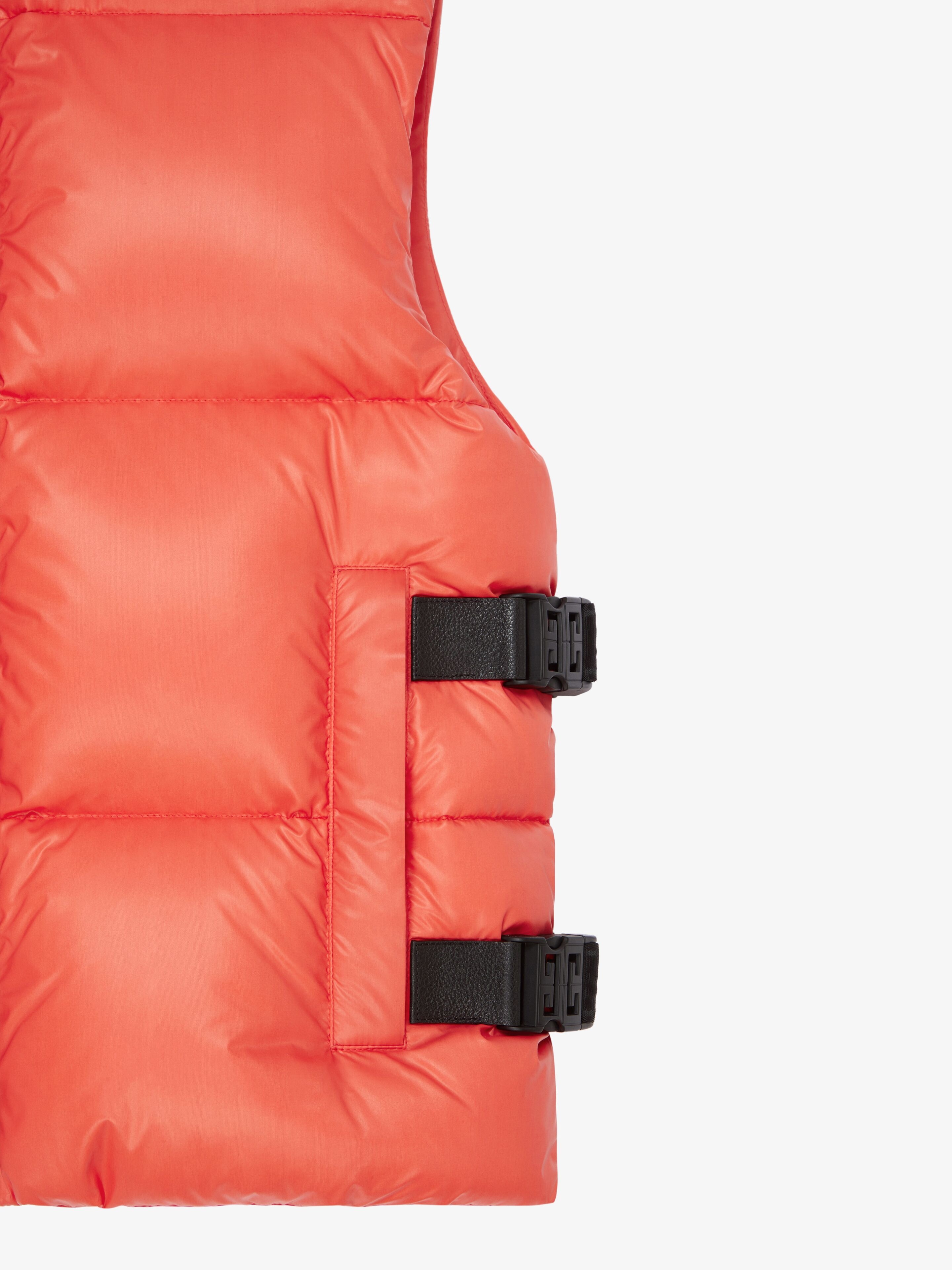 SLEEVELESS PUFFER JACKET WITH BUCKLES - 5